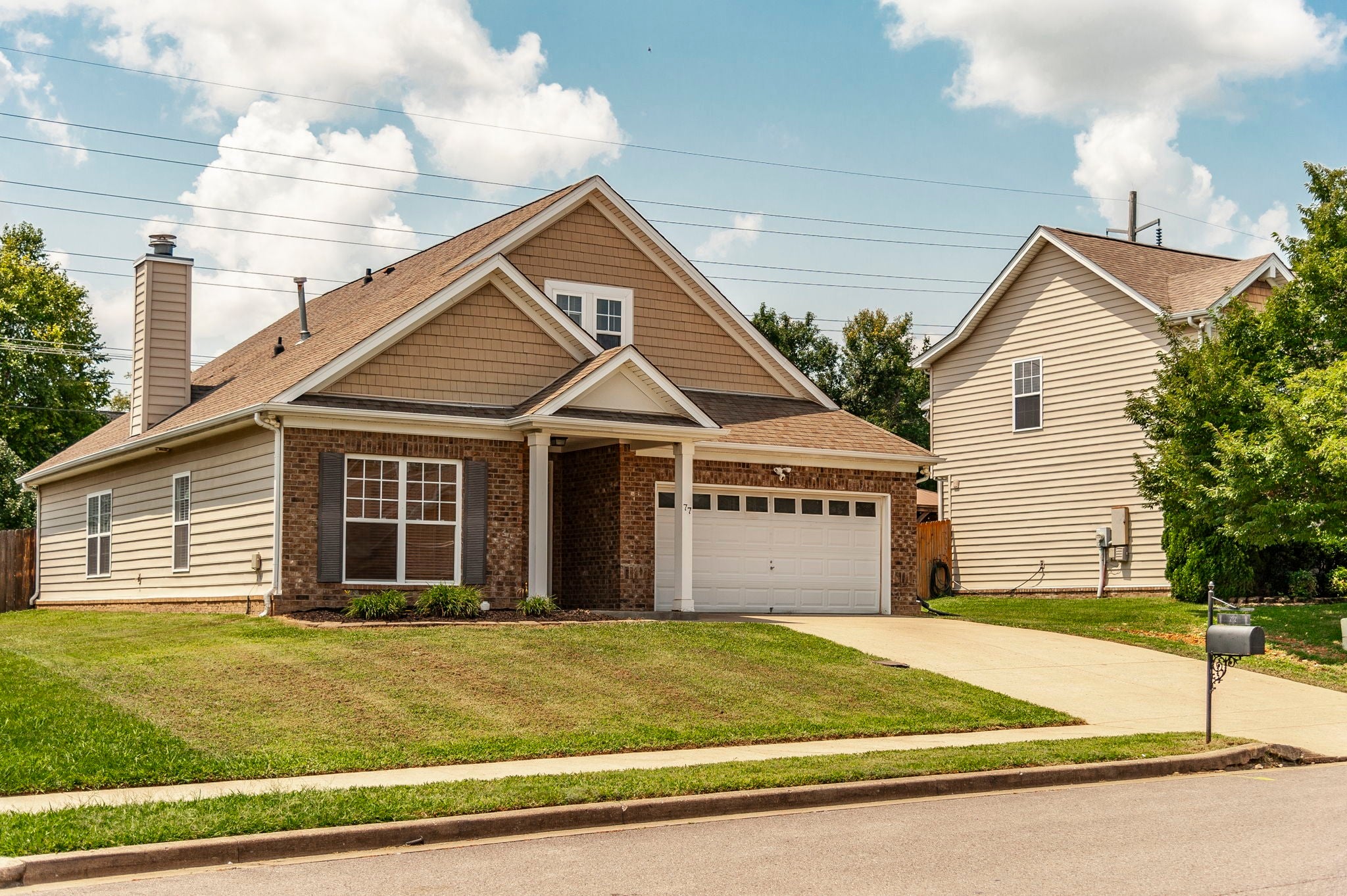 77 Villa Way