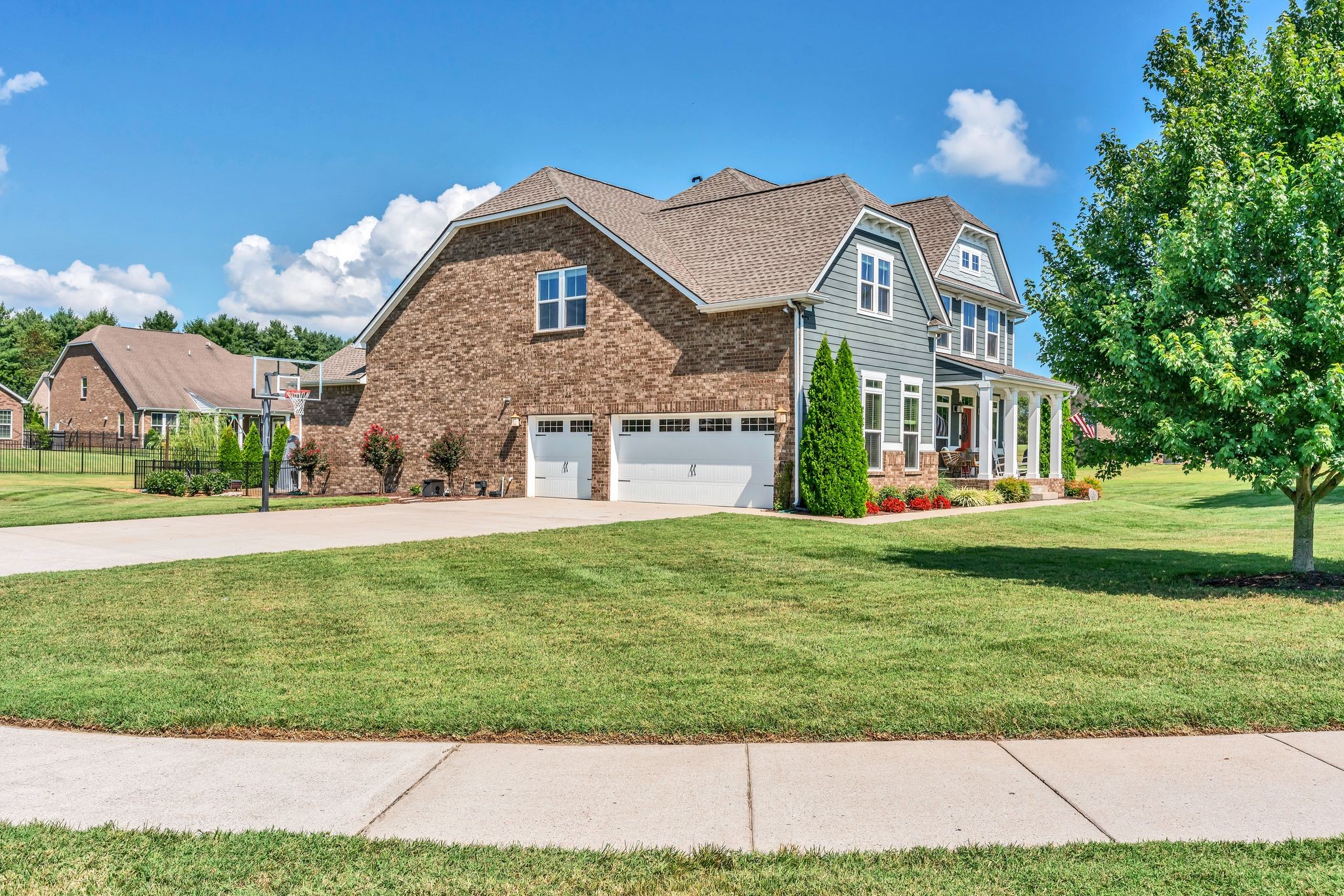808 Walpole Dr