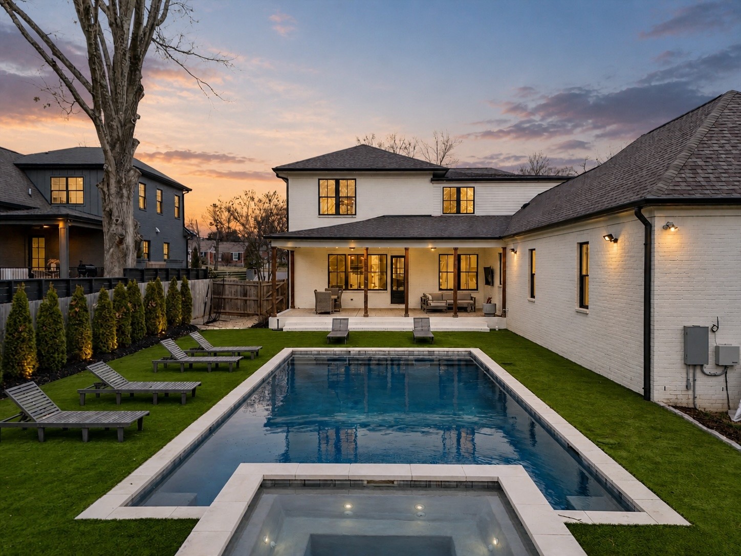 915 Glendale Ln