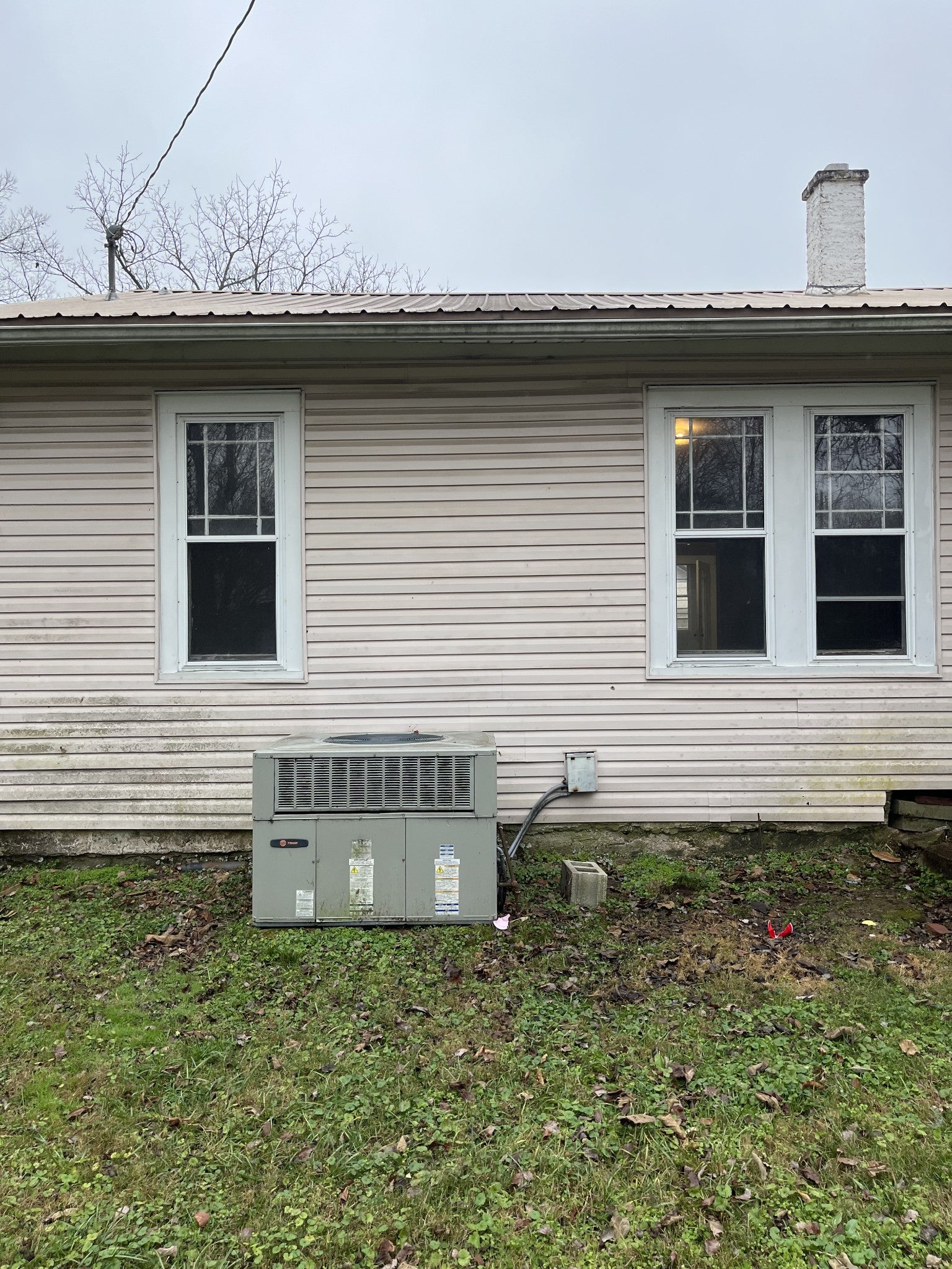 118 Swan Ave