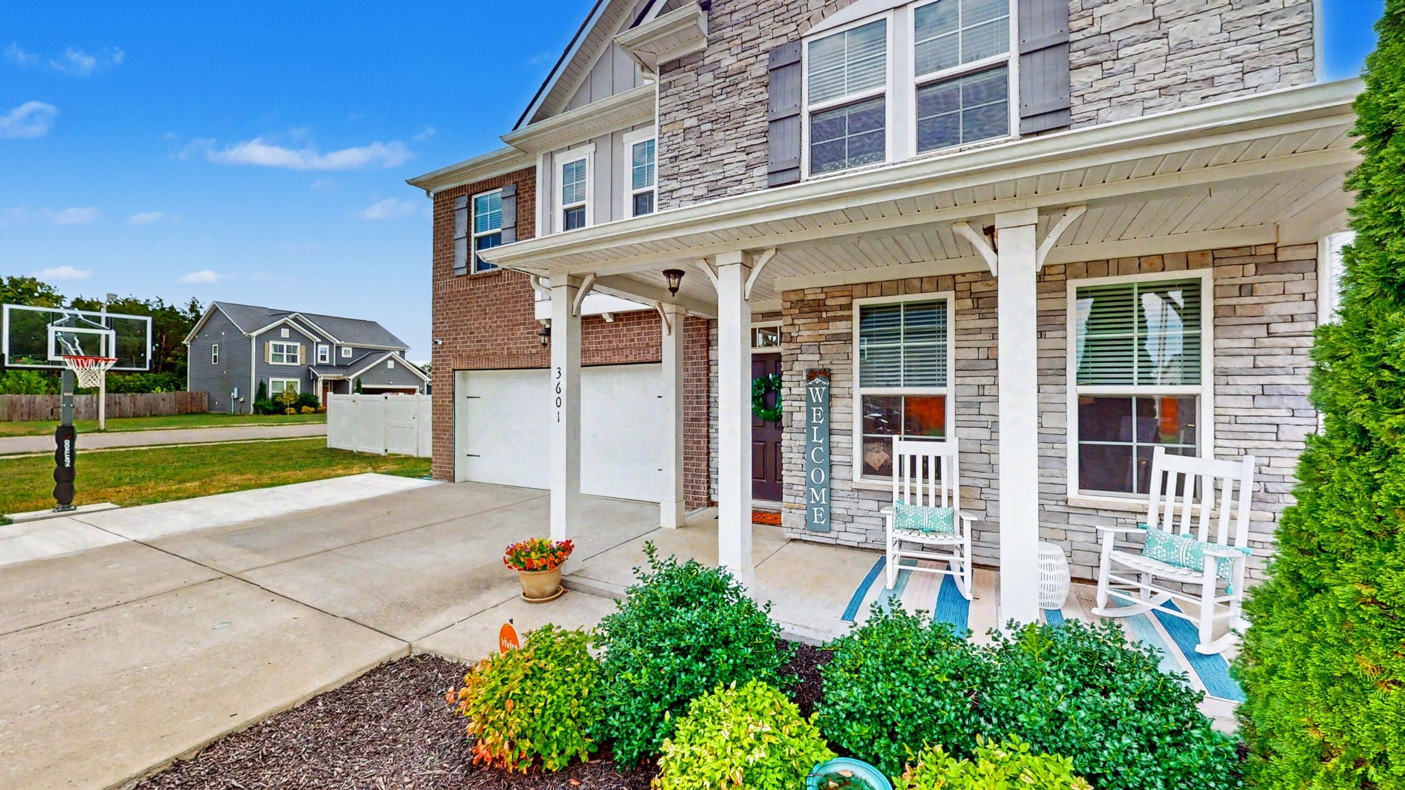 3601 Magpie Ln
