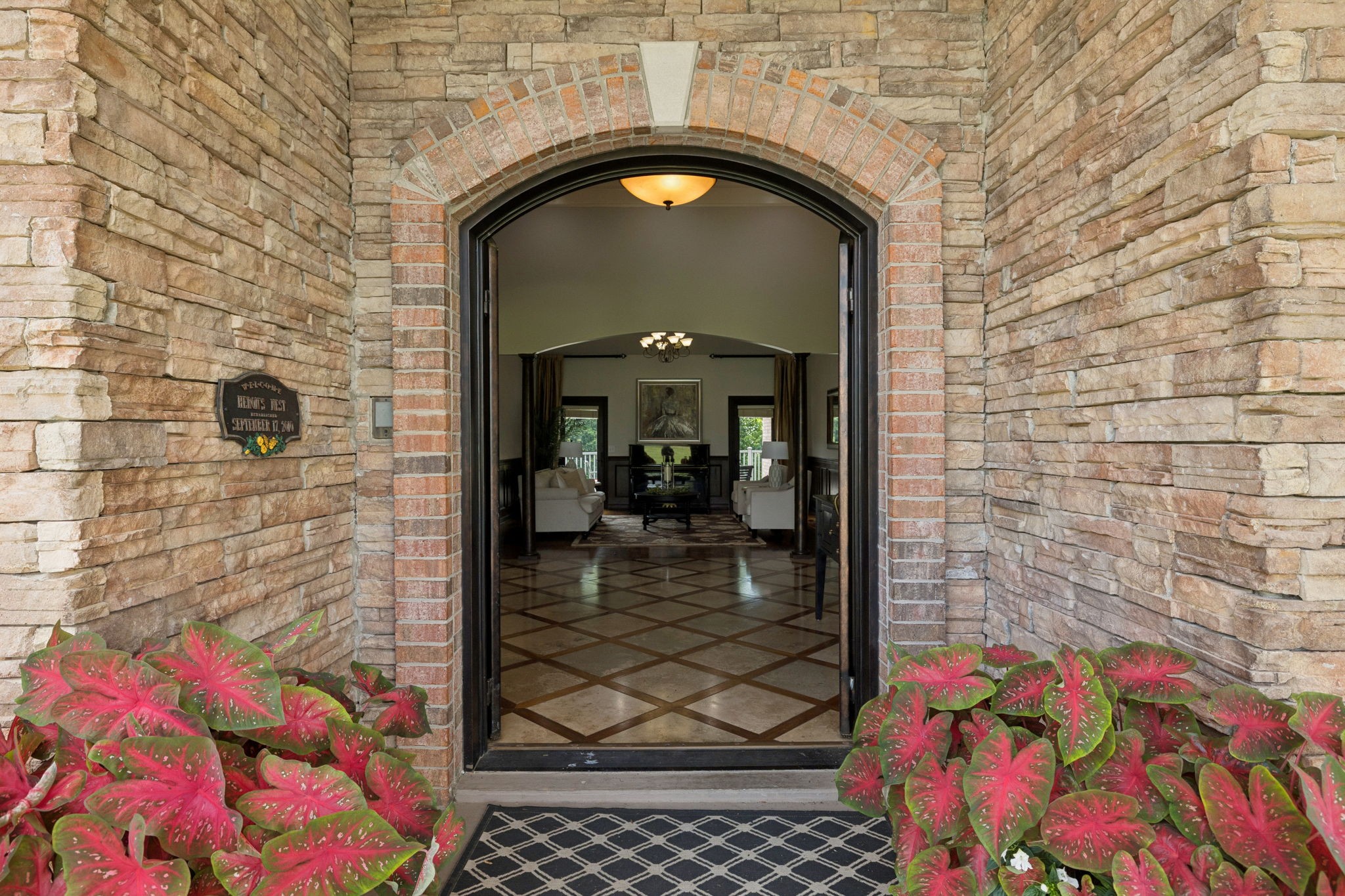 5106 Heron Hill Ln