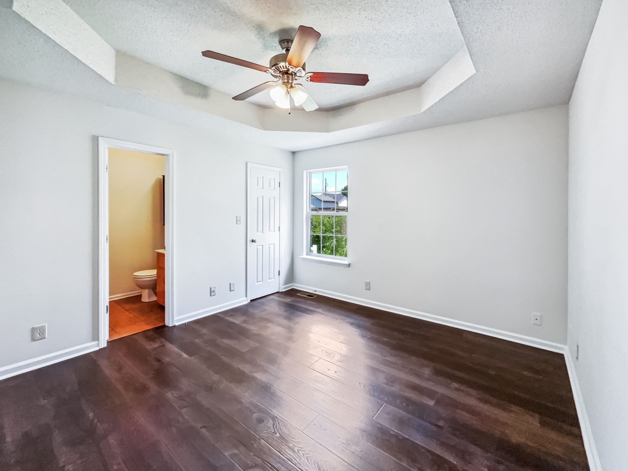 1333 Meredith Way