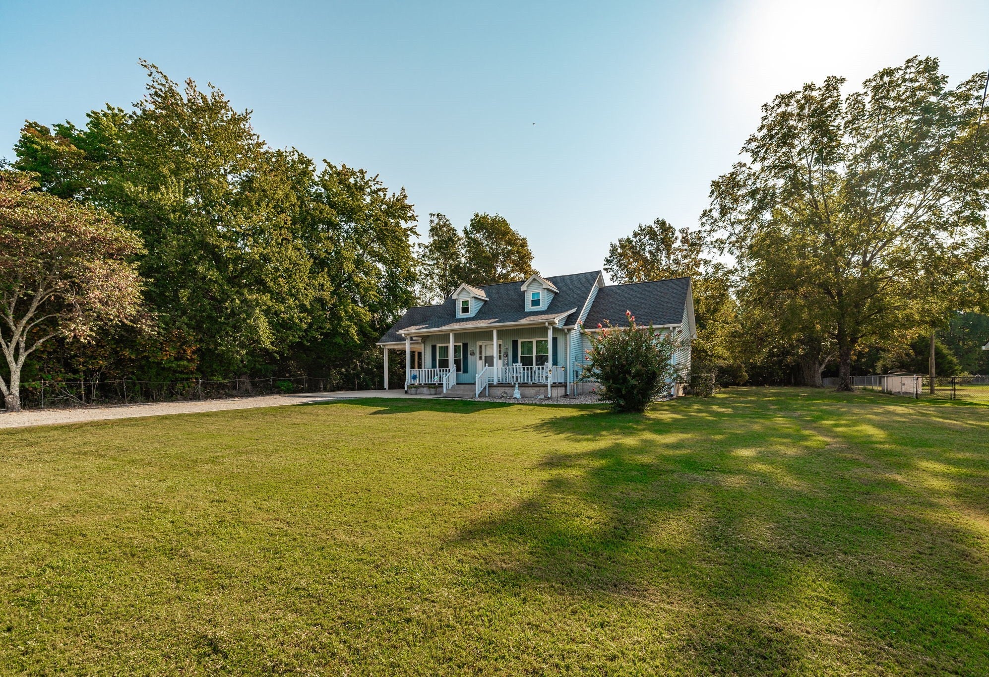 305 Paul Thompson Rd