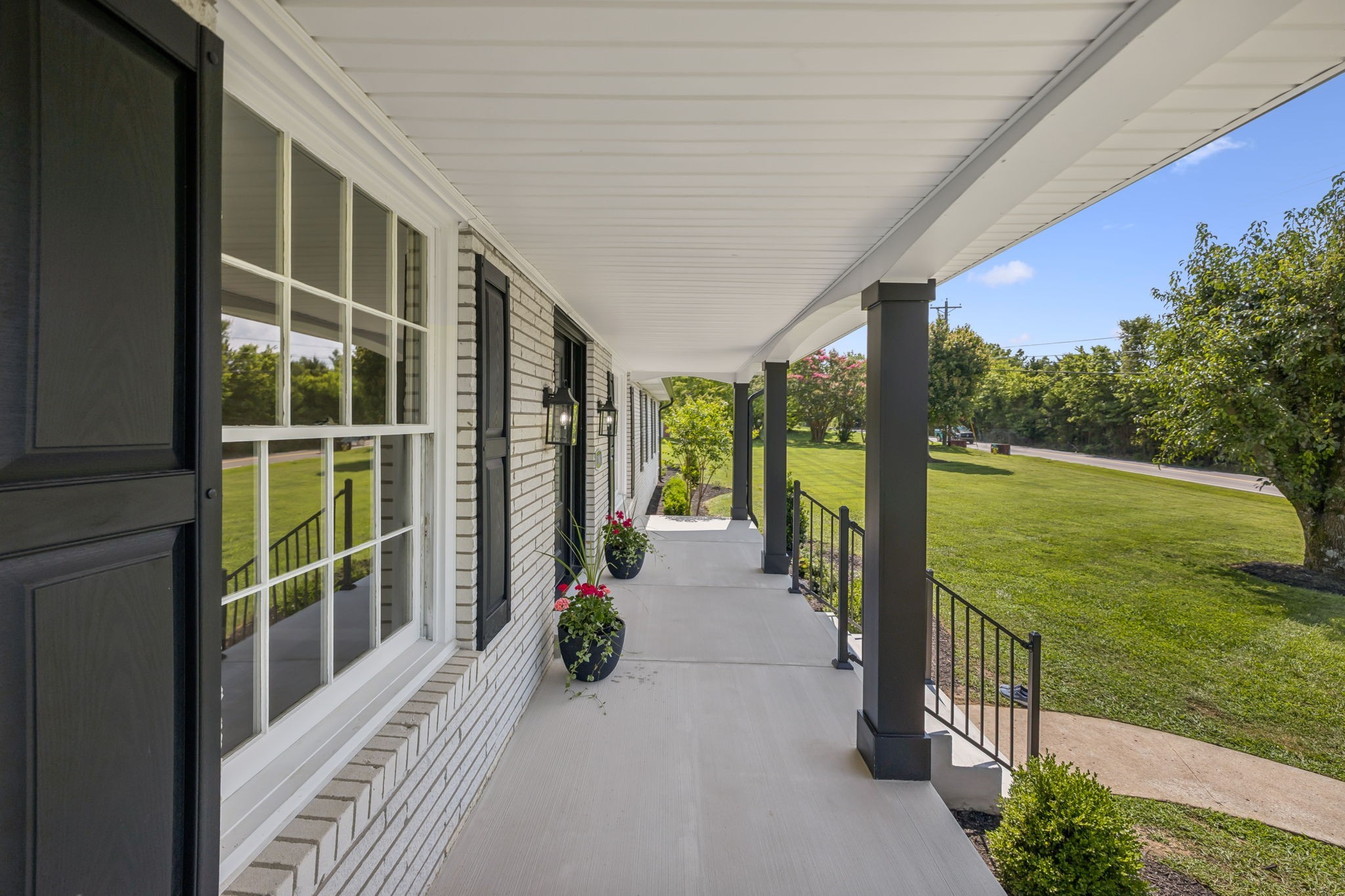 100 Catalpa Dr
