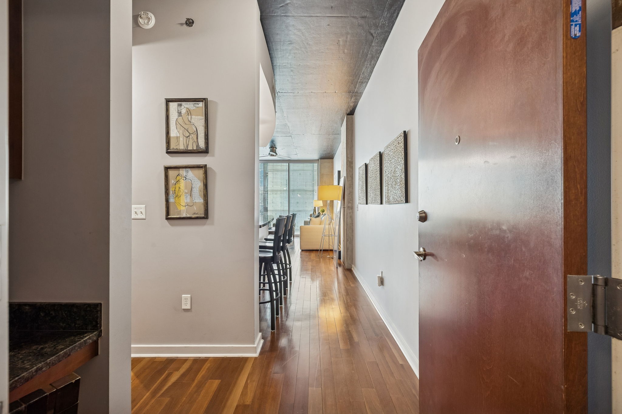 301 Demonbreun St 1713