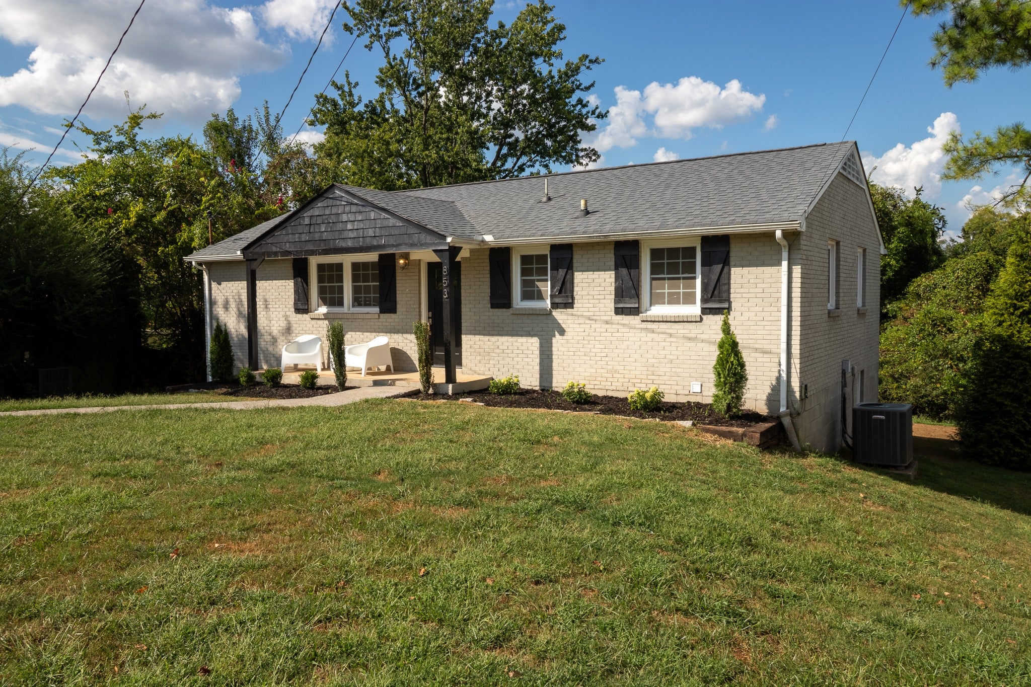 853 Rose Park Dr