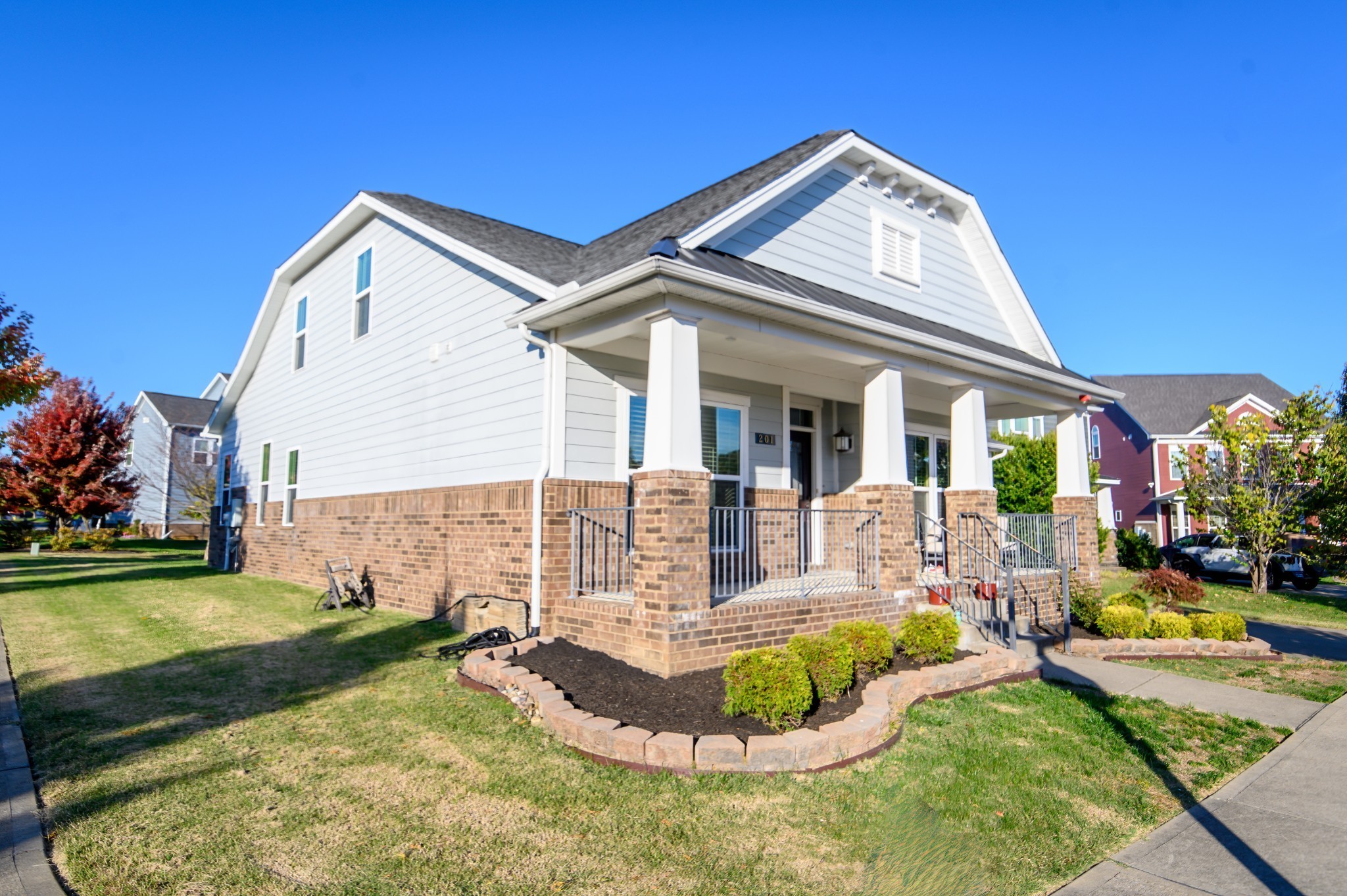 201 Cooper Ledge Cir