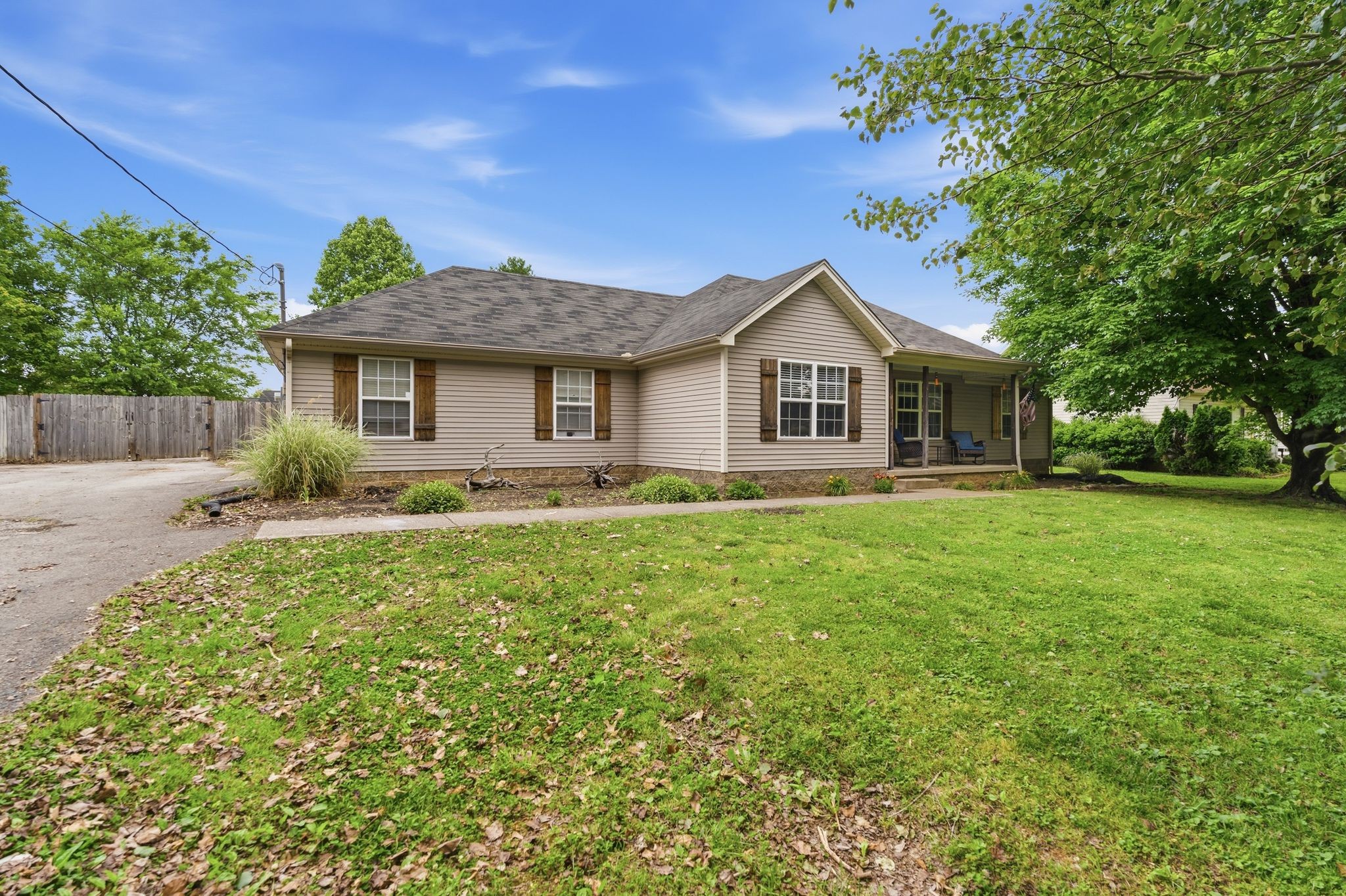 3006 Arthur Dr