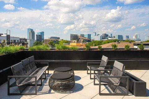 Photo of 1014 16th Ave S #109, Nashville, TN 37212 (MLS # 3168589)