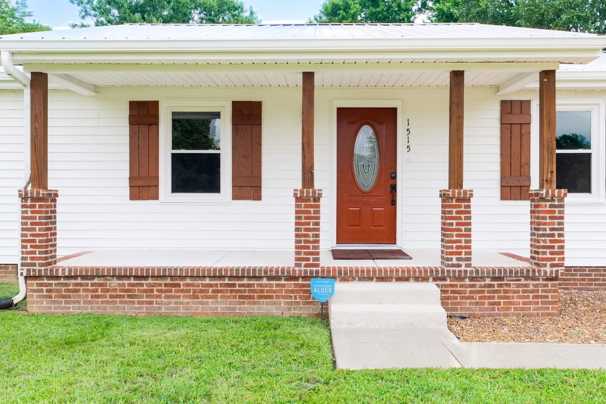 1515 Old Estill Springs Rd