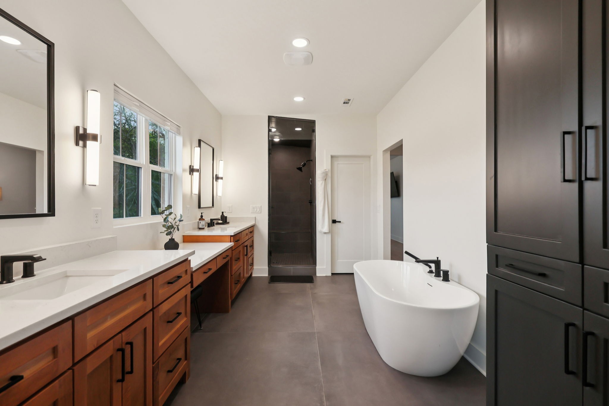 5786 Manchester Pike