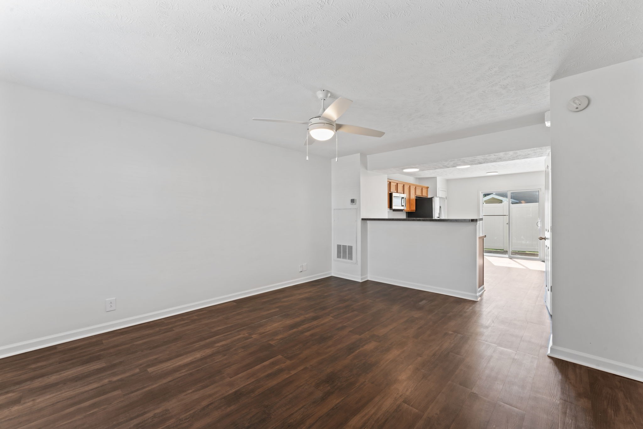 1303 Vermont Ct