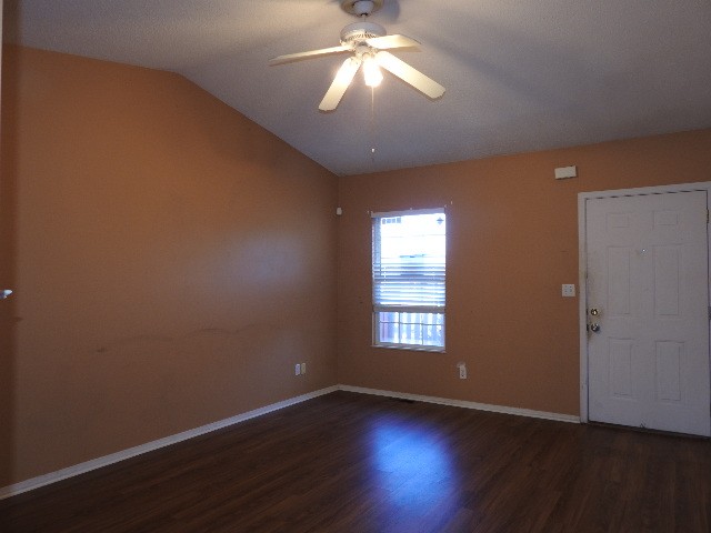 208 Brittany Park Cir