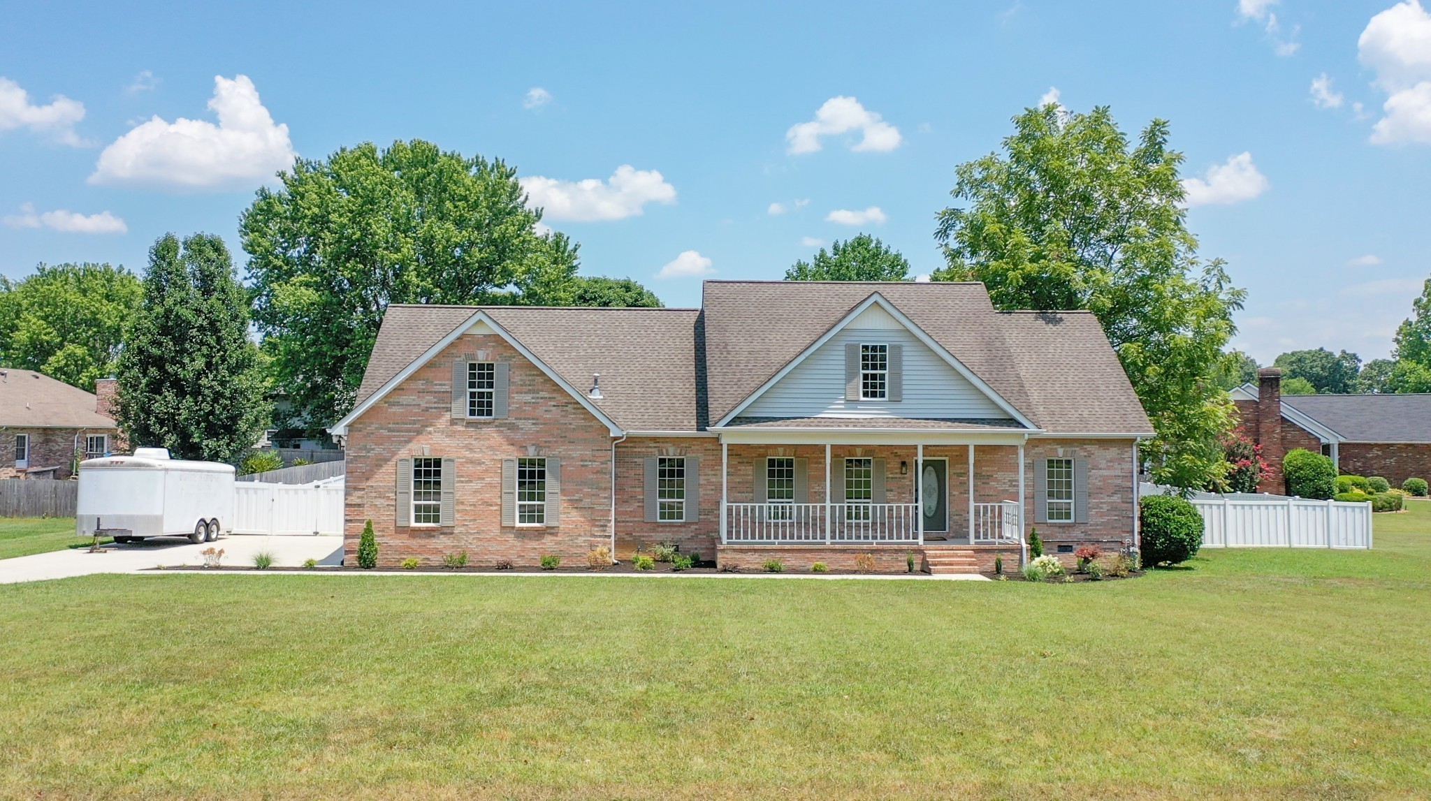 203 Huntington Pl