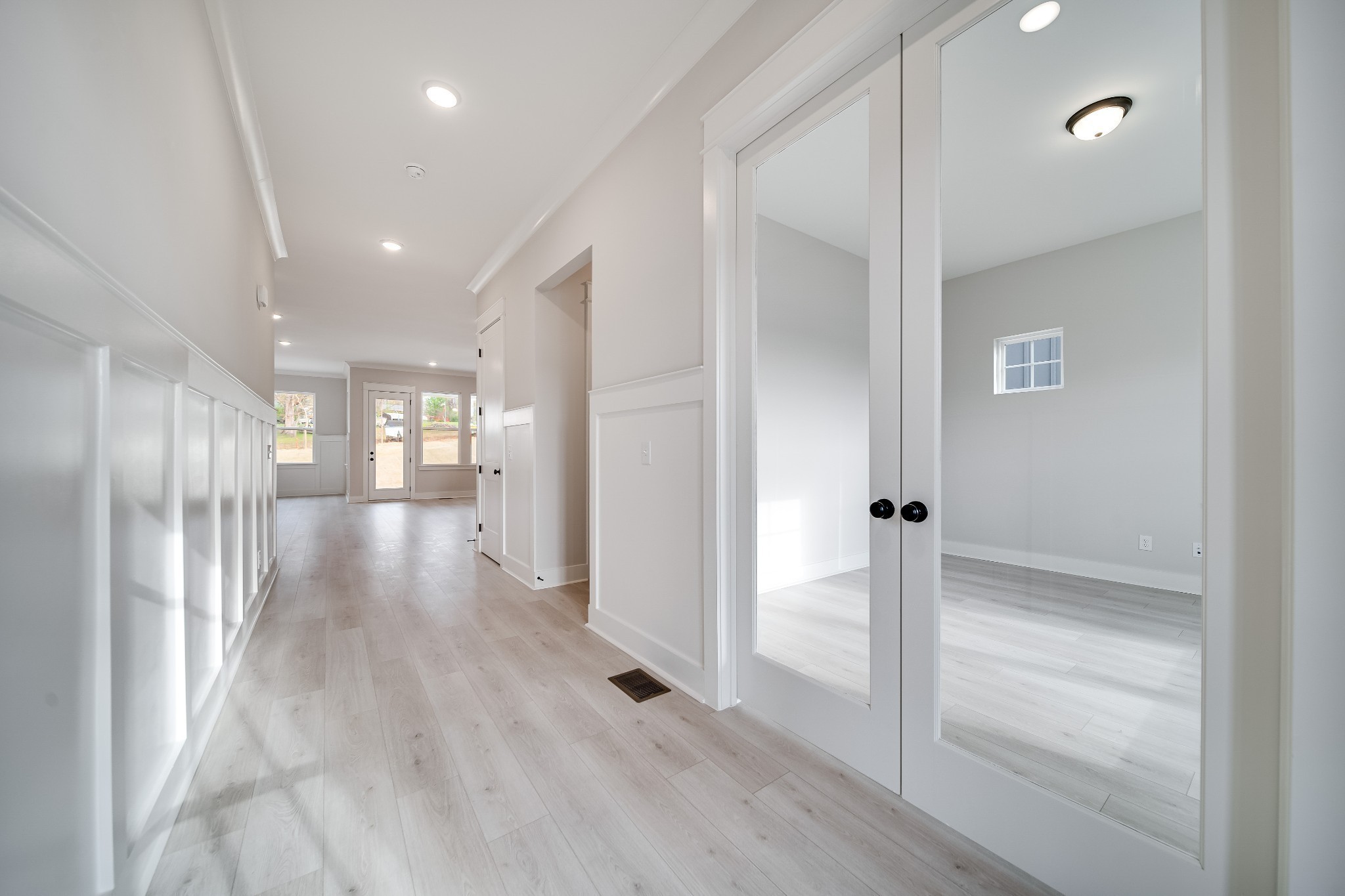 7504 Shoal Mill Point