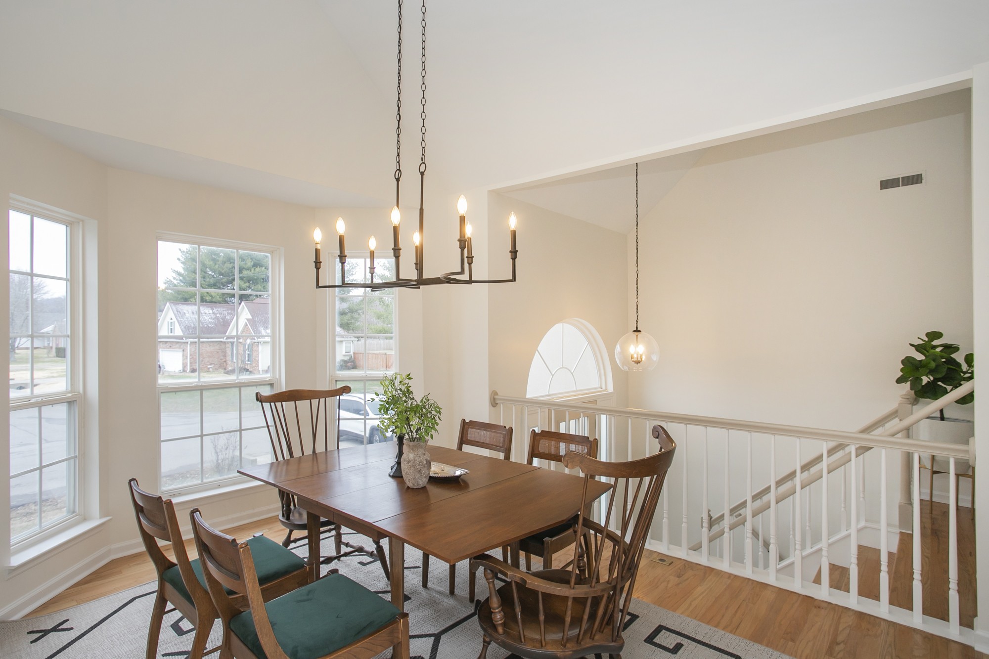 Spring Hill, Tennessee 37174, United States, 5 Bedrooms Bedrooms, ,3 BathroomsBathrooms,Residential,Pending,17368