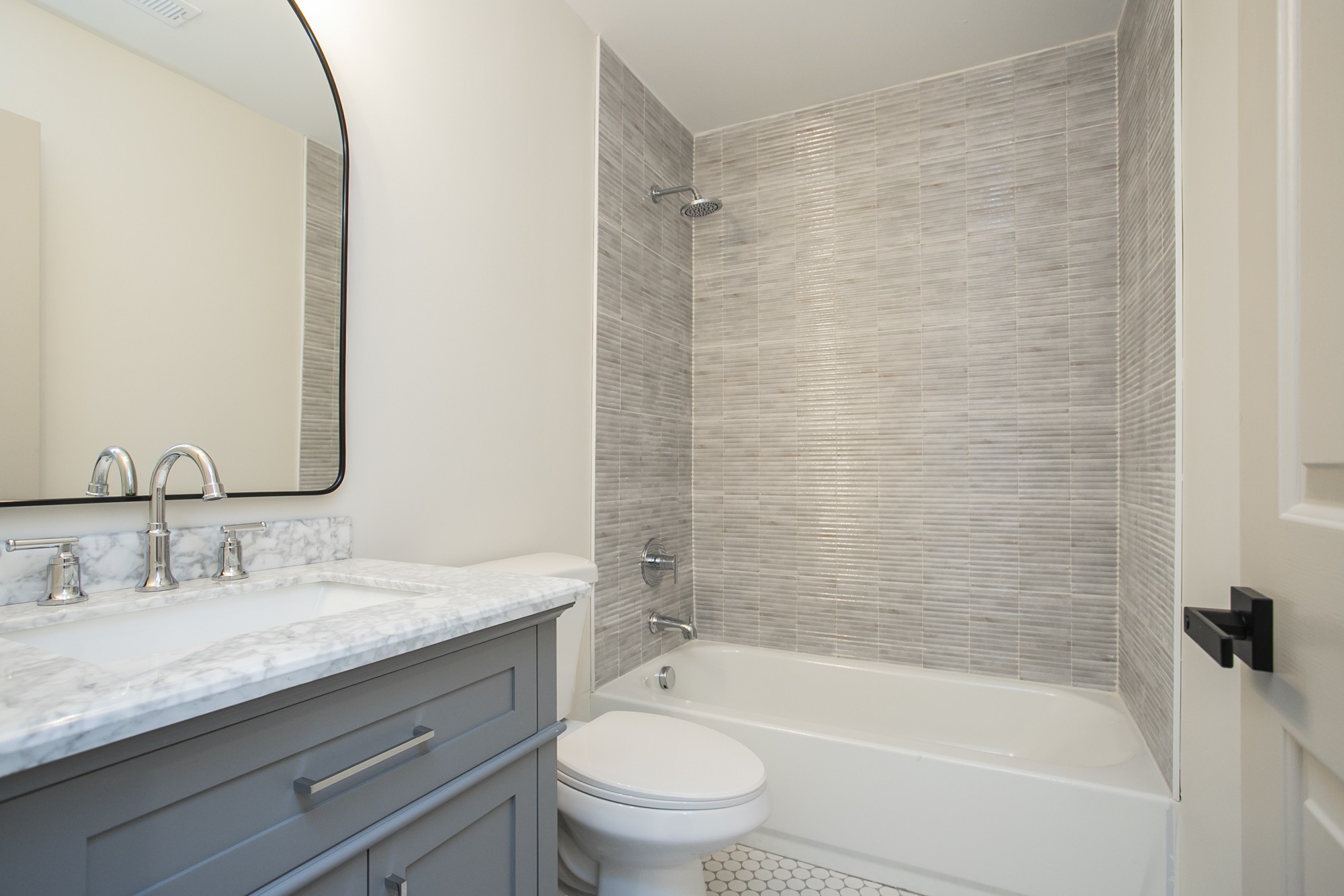 Spring Hill, Tennessee 37174, United States, 5 Bedrooms Bedrooms, ,3 BathroomsBathrooms,Residential,Pending,17368