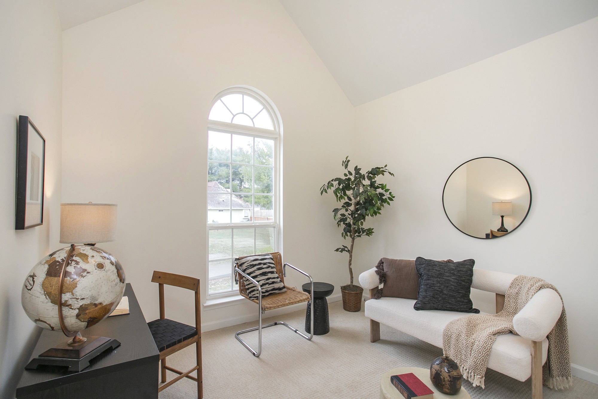 Spring Hill, Tennessee 37174, United States, 5 Bedrooms Bedrooms, ,3 BathroomsBathrooms,Residential,Pending,17368