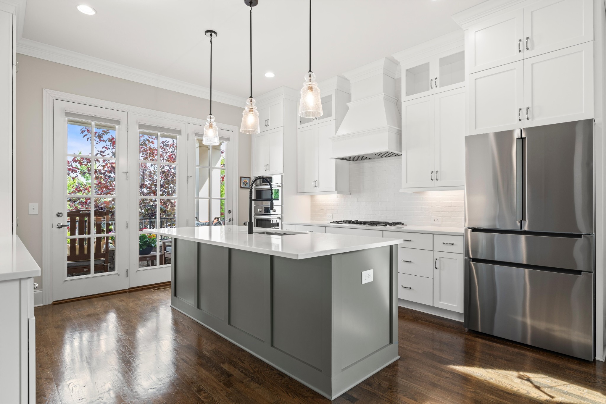 900 Horizon Dr