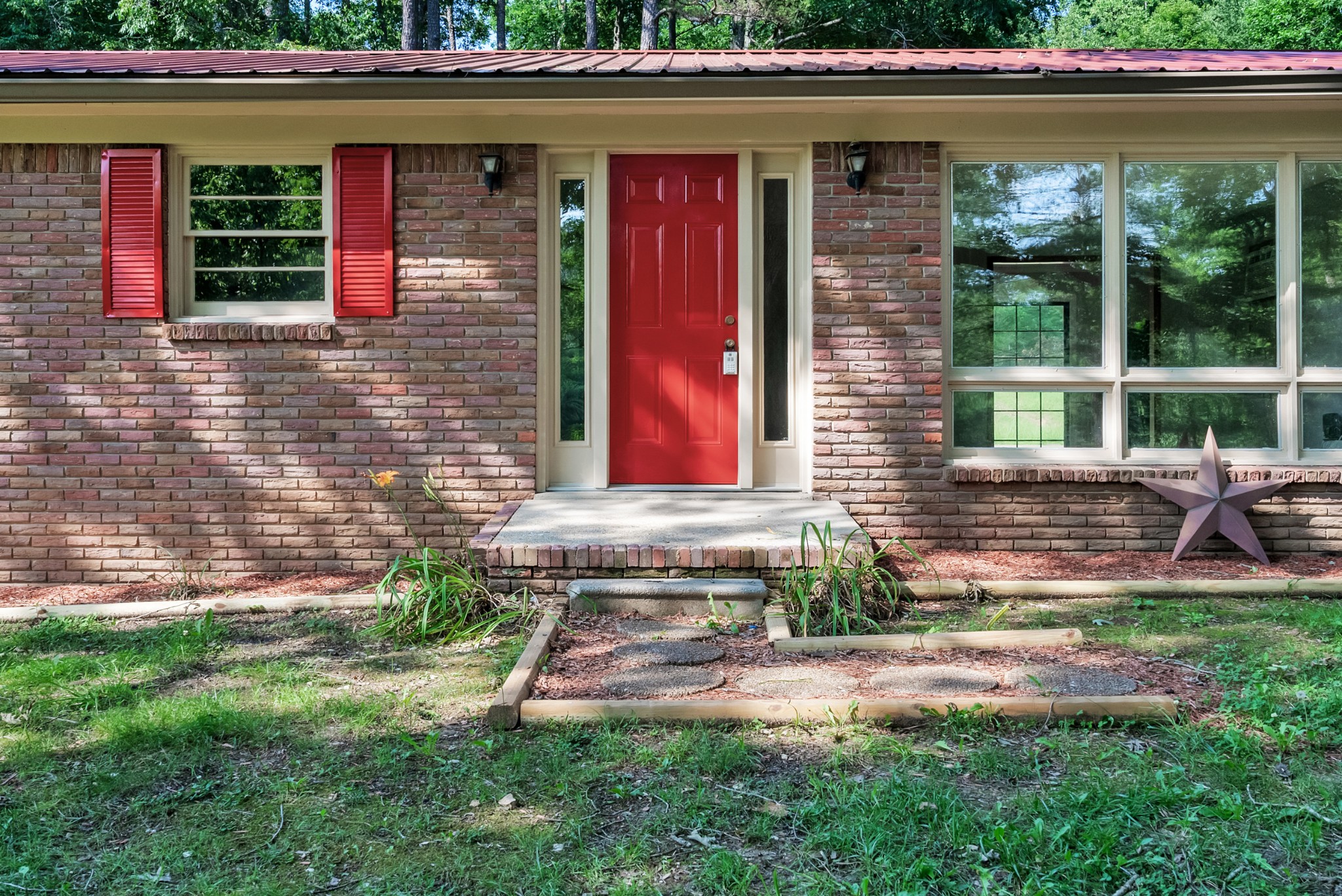 5595 Denmark Rd