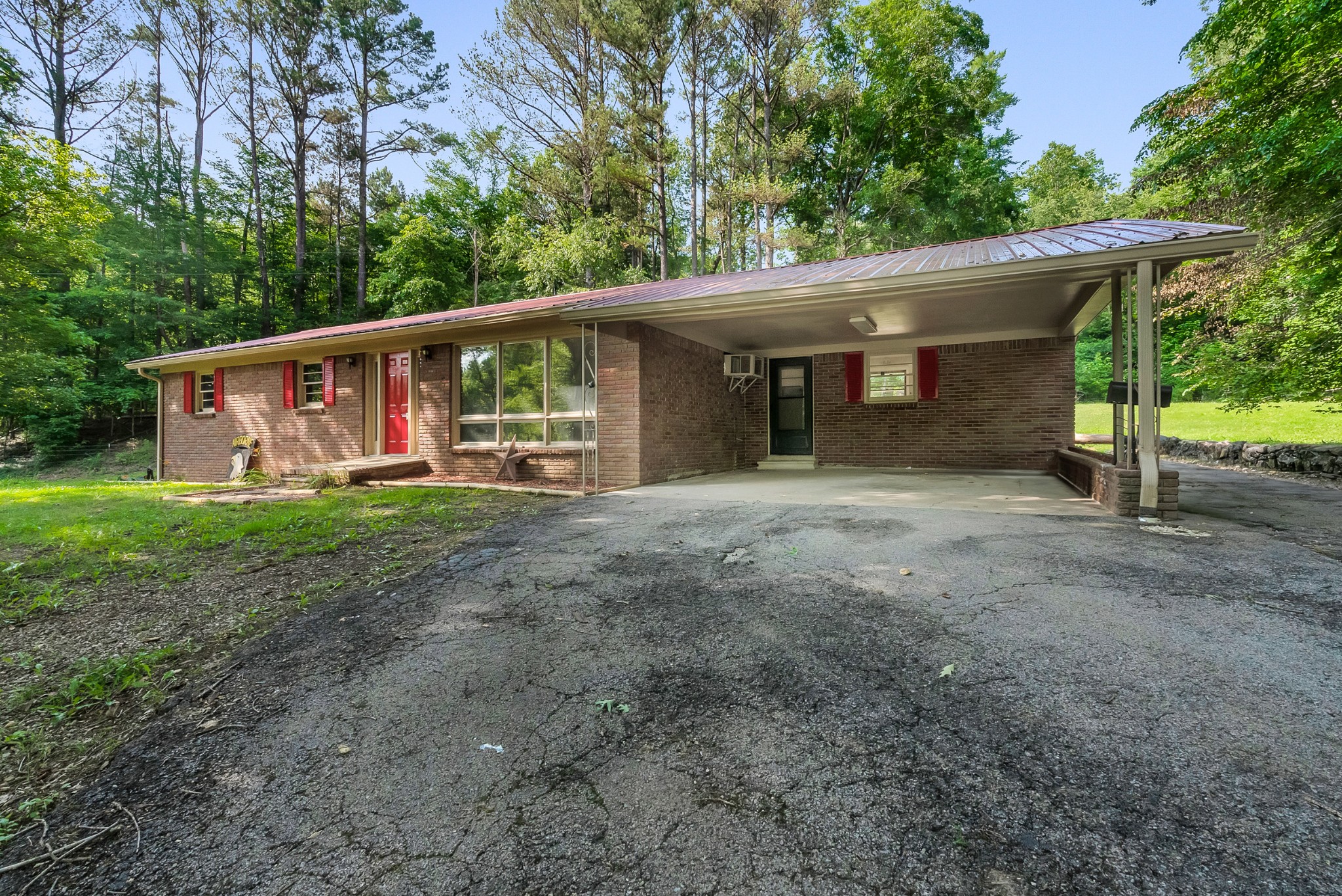 5595 Denmark Rd