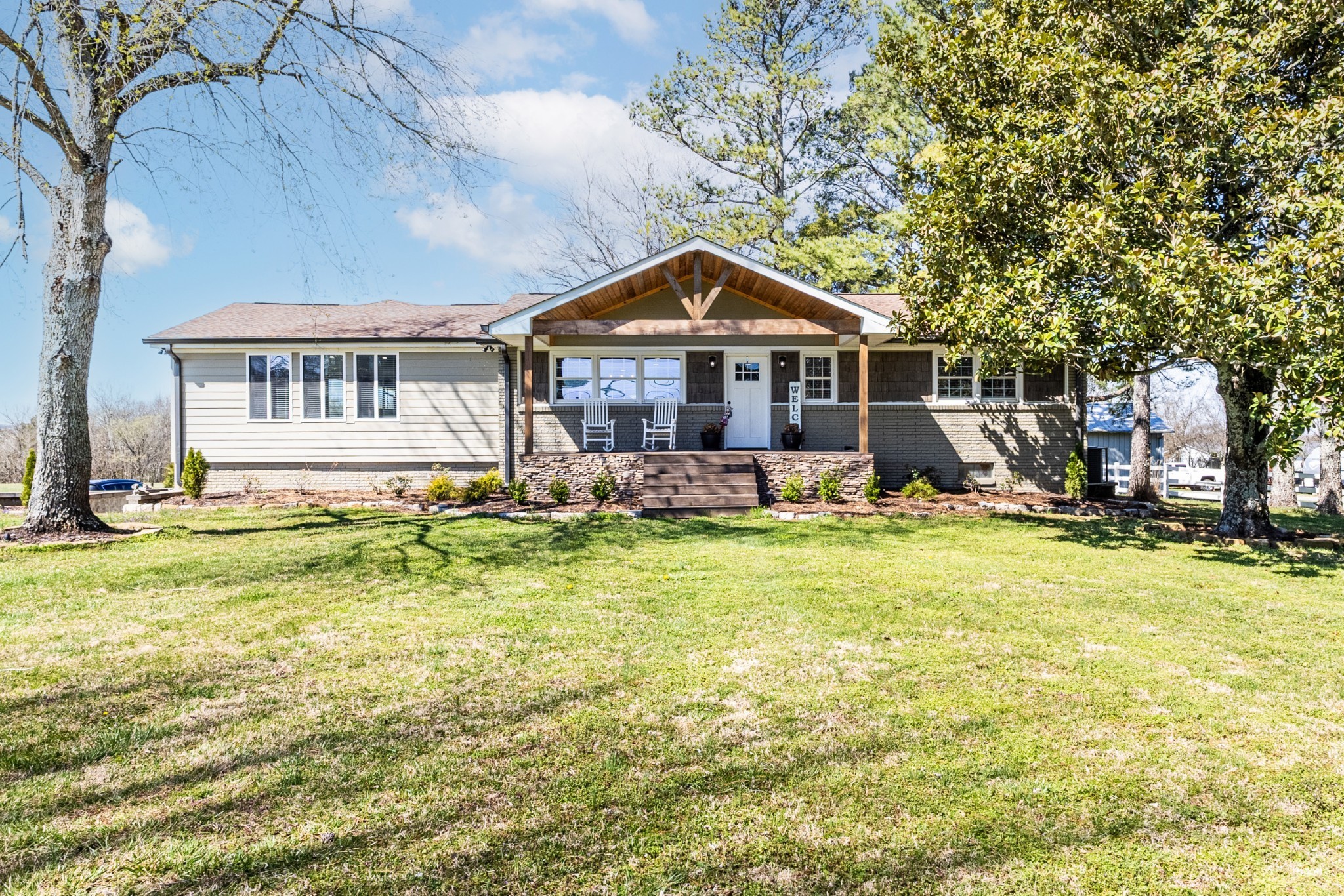 2484 Coles Ferry Pike