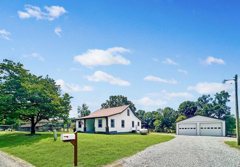 2603 Deer Creek Ln White House TN 37188