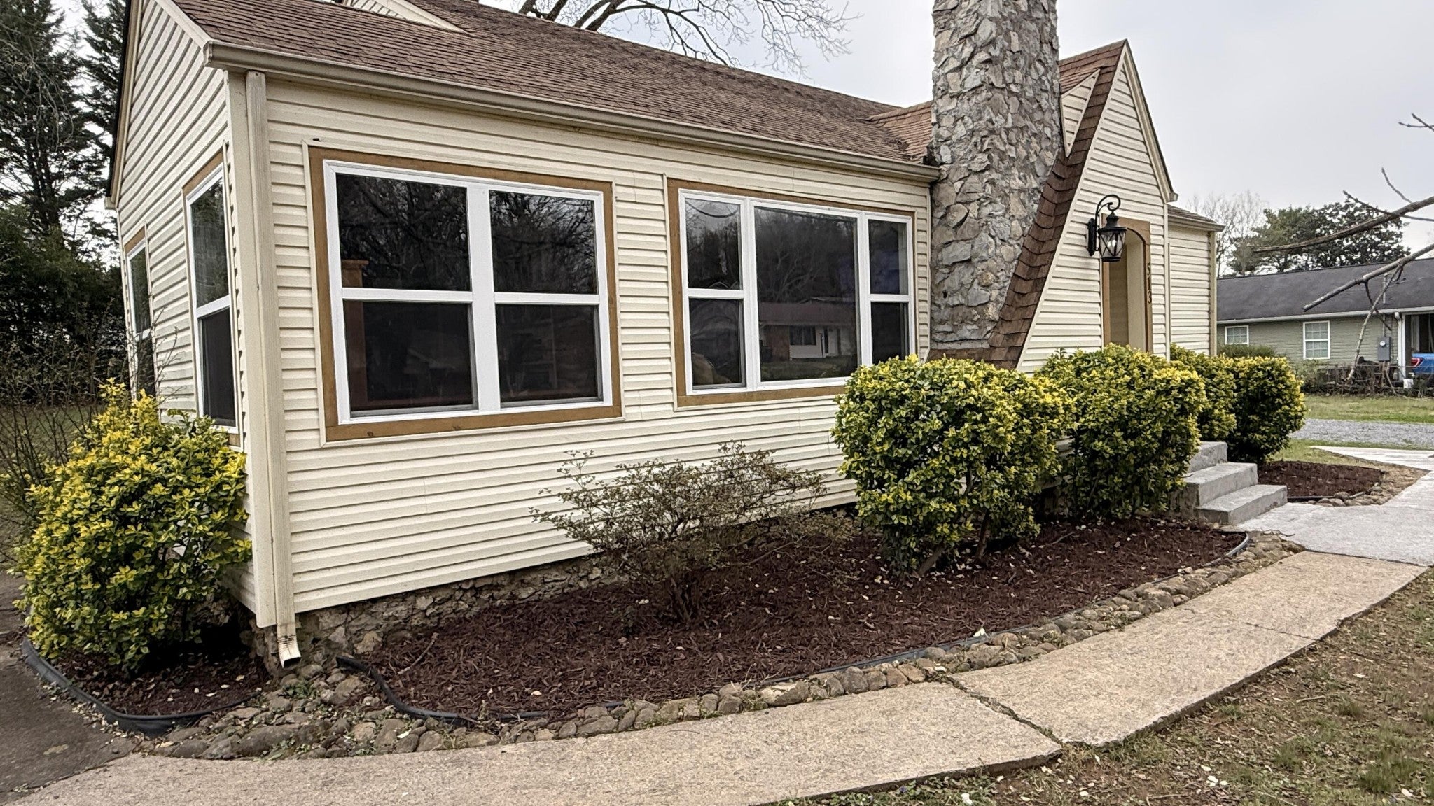 513 Oak Street - Photo 3