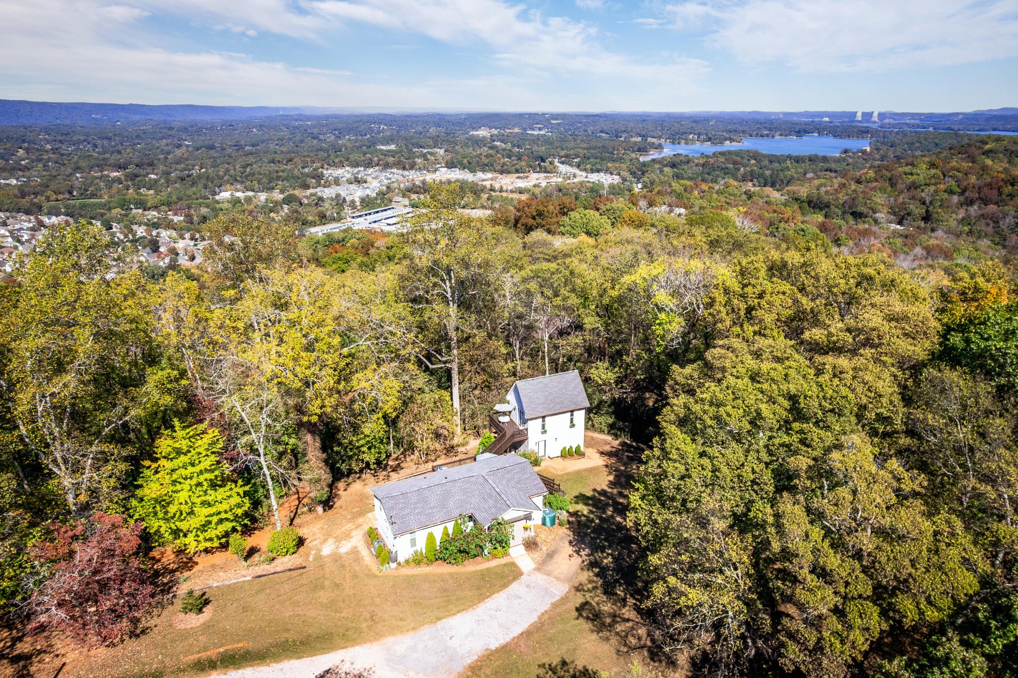 6572 Fairview Road