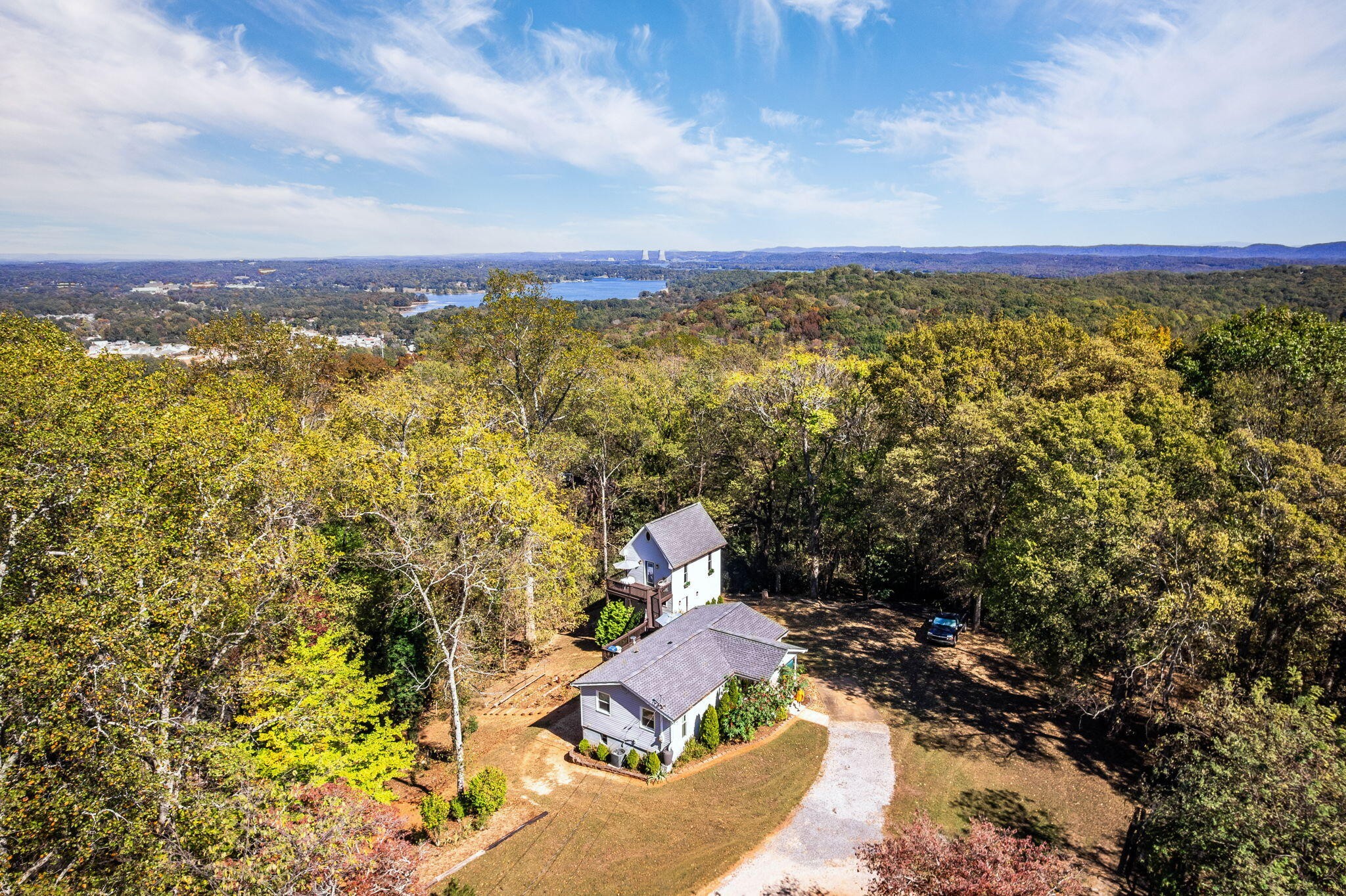 6572 Fairview Road
