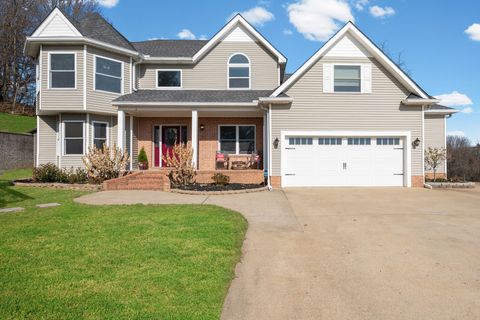 1640 Ramblewood Dr Lewisburg TN 37091