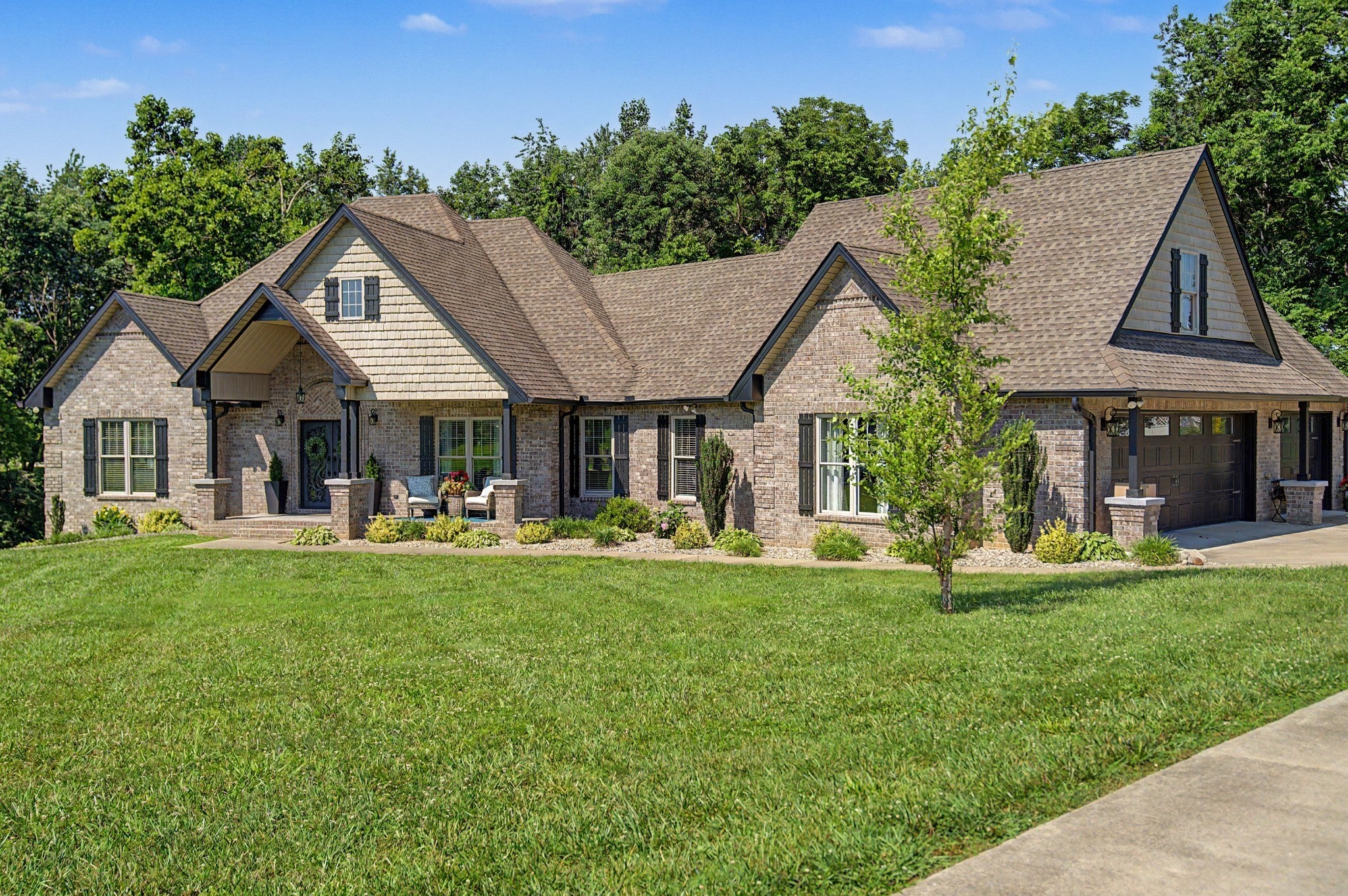 76 Maggie Lena Ln