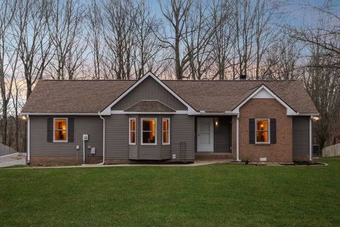 179 W Hester Rd Cottontown TN 37048