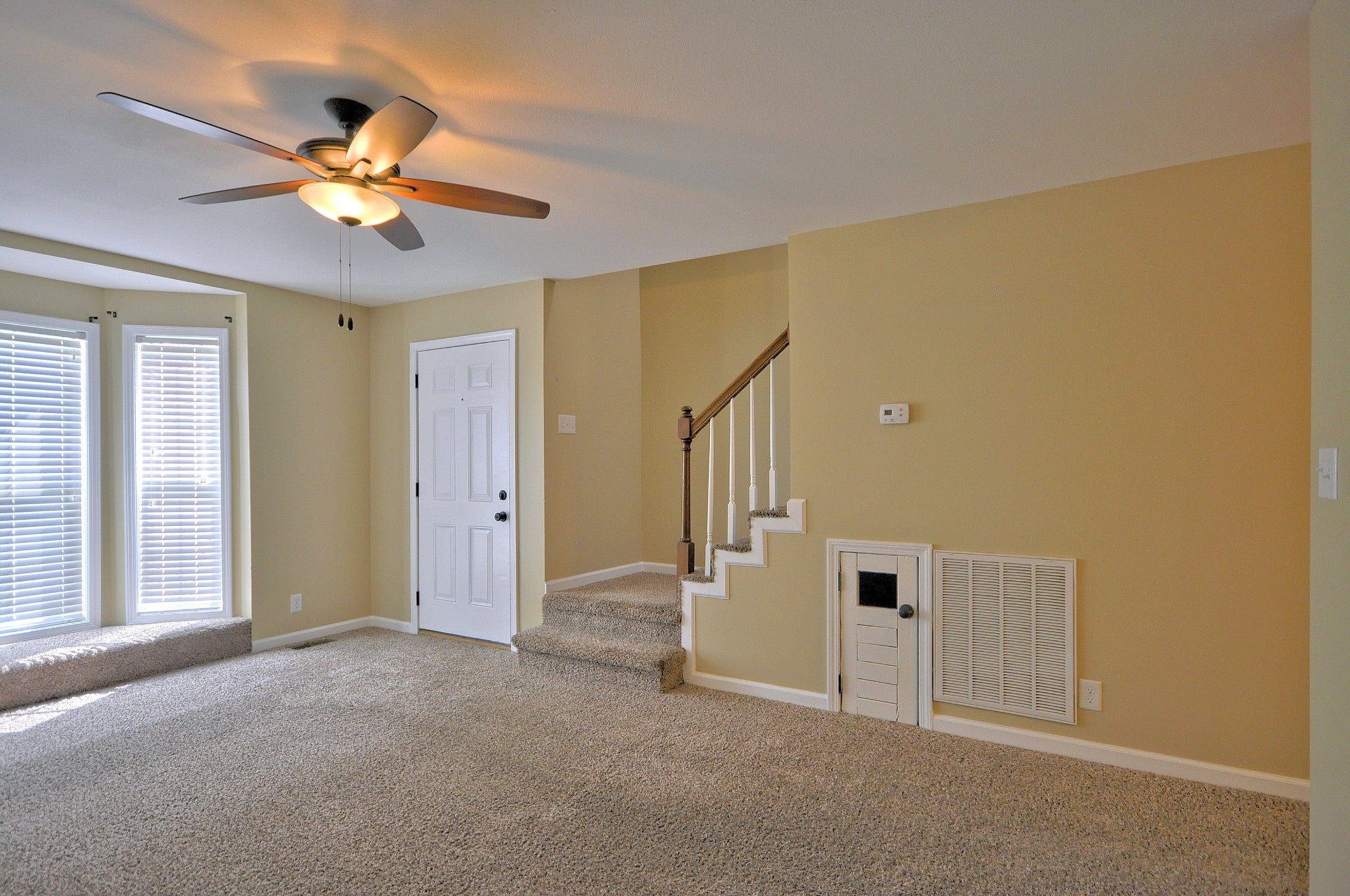 2476 RAFIKI DR