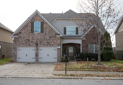 5818 Napa Valley Drive Smyrna TN 37167