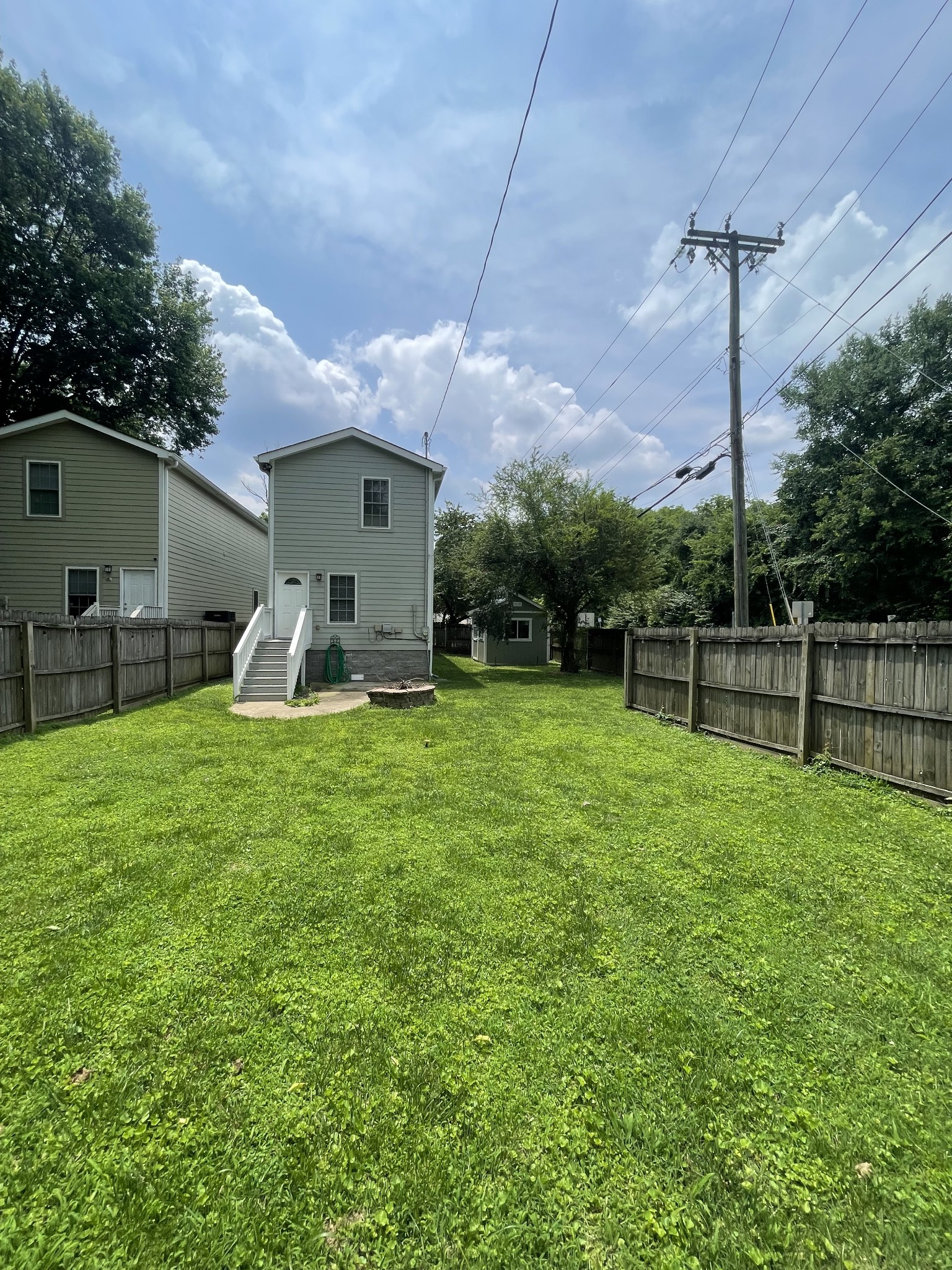 3100 E Lake Dr