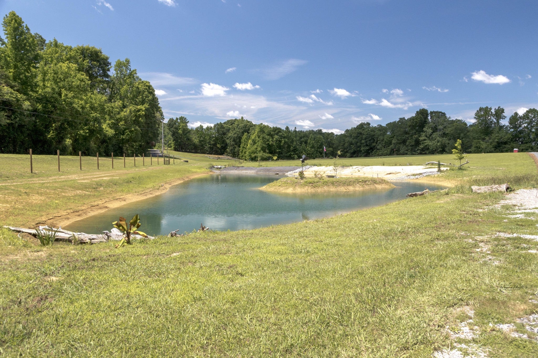 882 Lower River Road