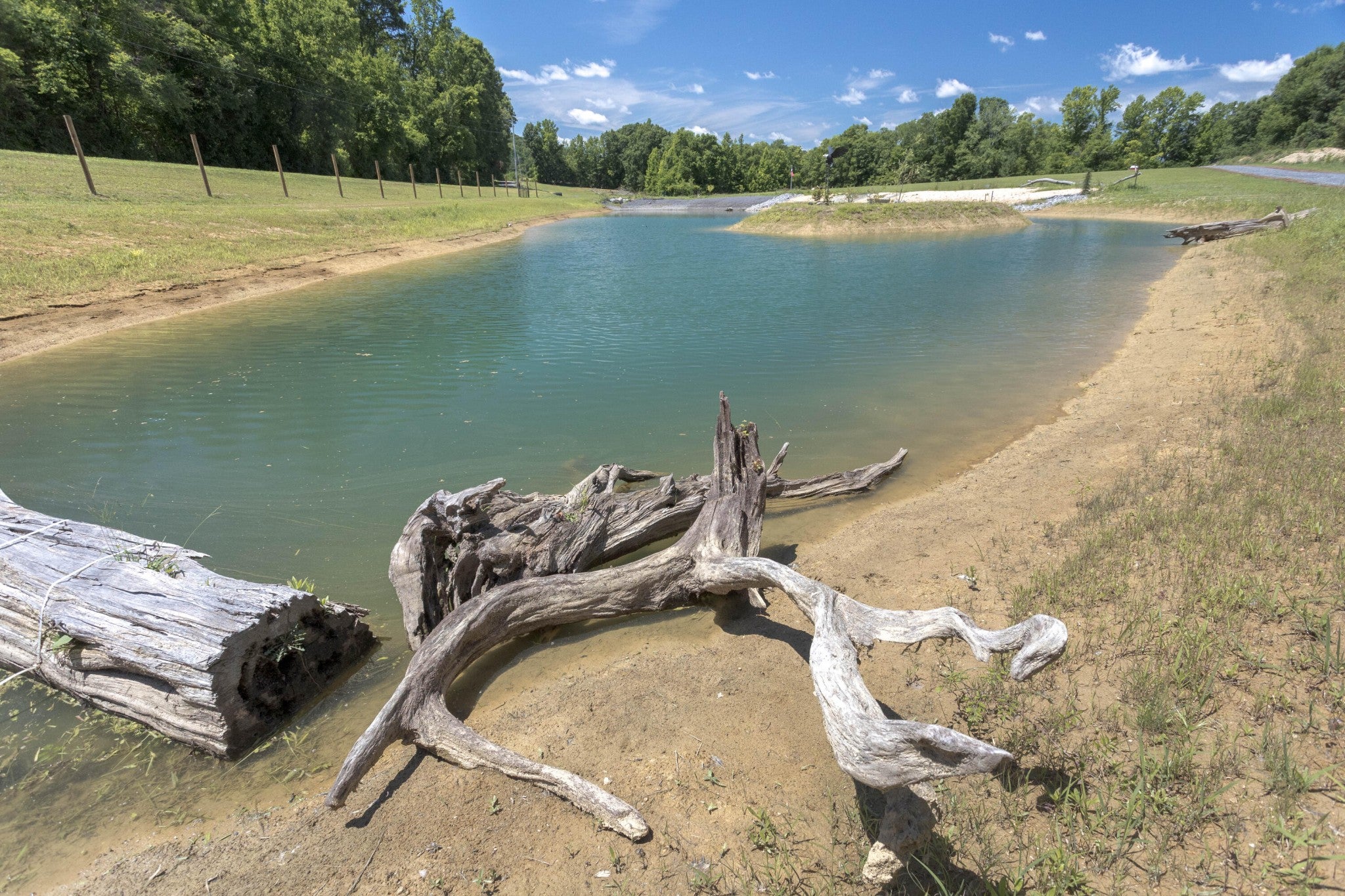 882 Lower River Road