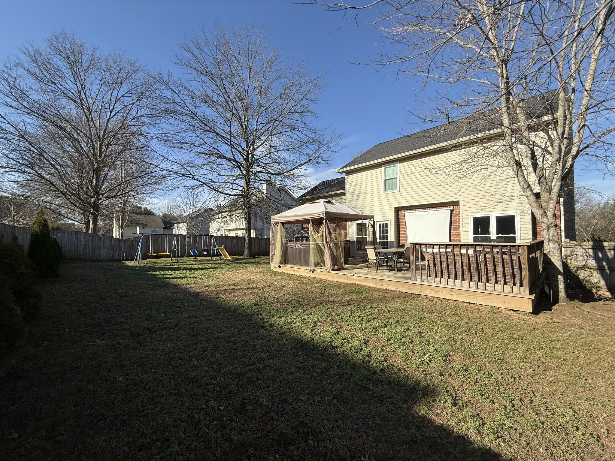 124 Golden Meadow Ln