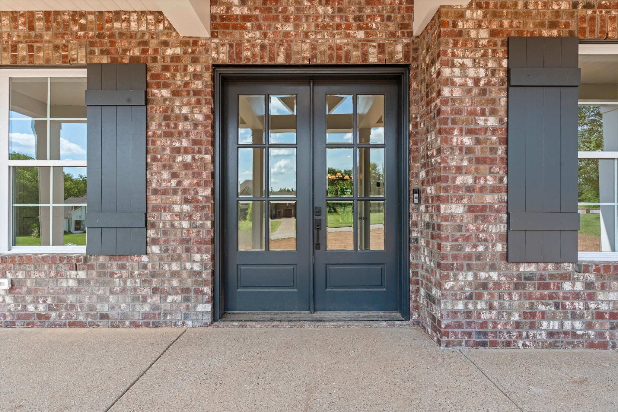 8247 Ambrose Ct