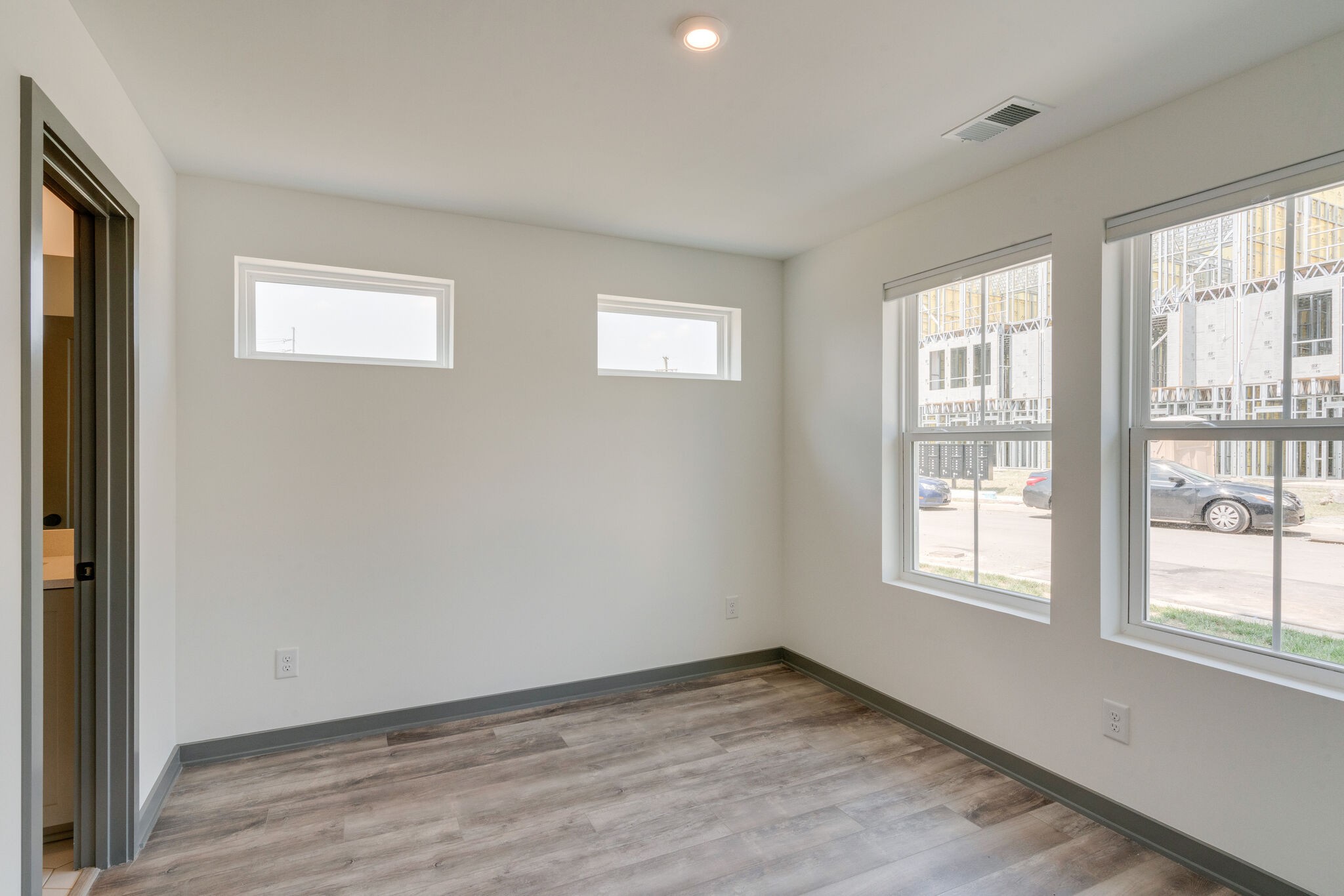 2032 Edison Park Ln