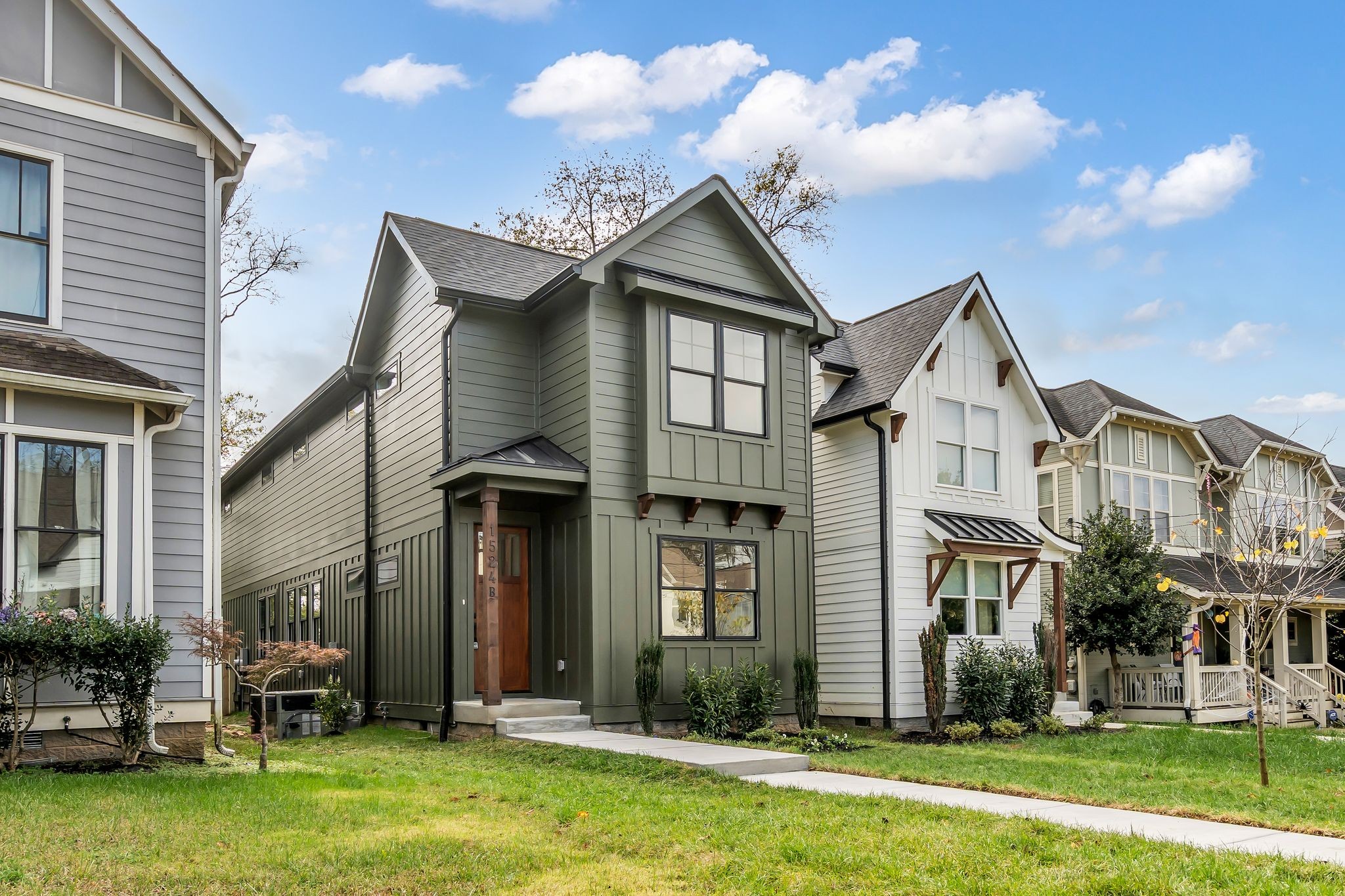 1524B Straightway Ave