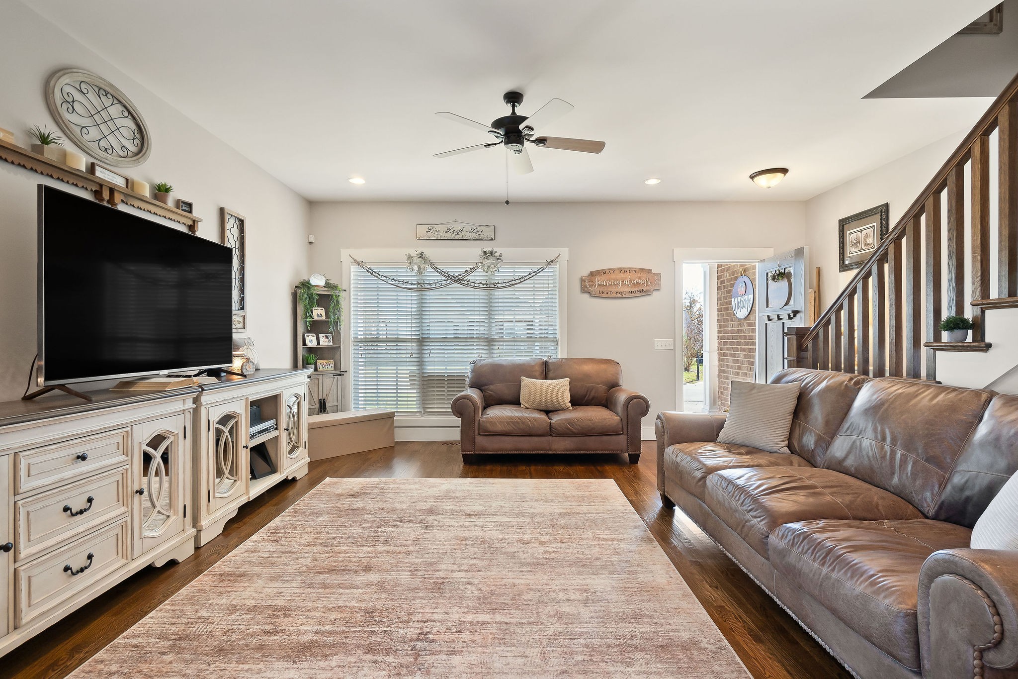 1138 Cross Pointe Dr