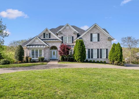 385 Childe Harolds Cir Brentwood TN 37027