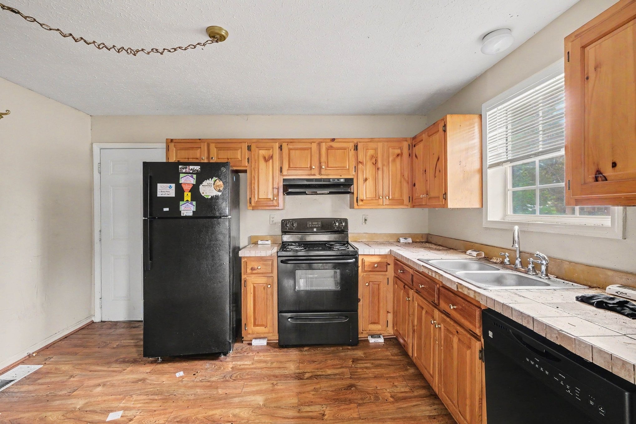 241 E Park Ave