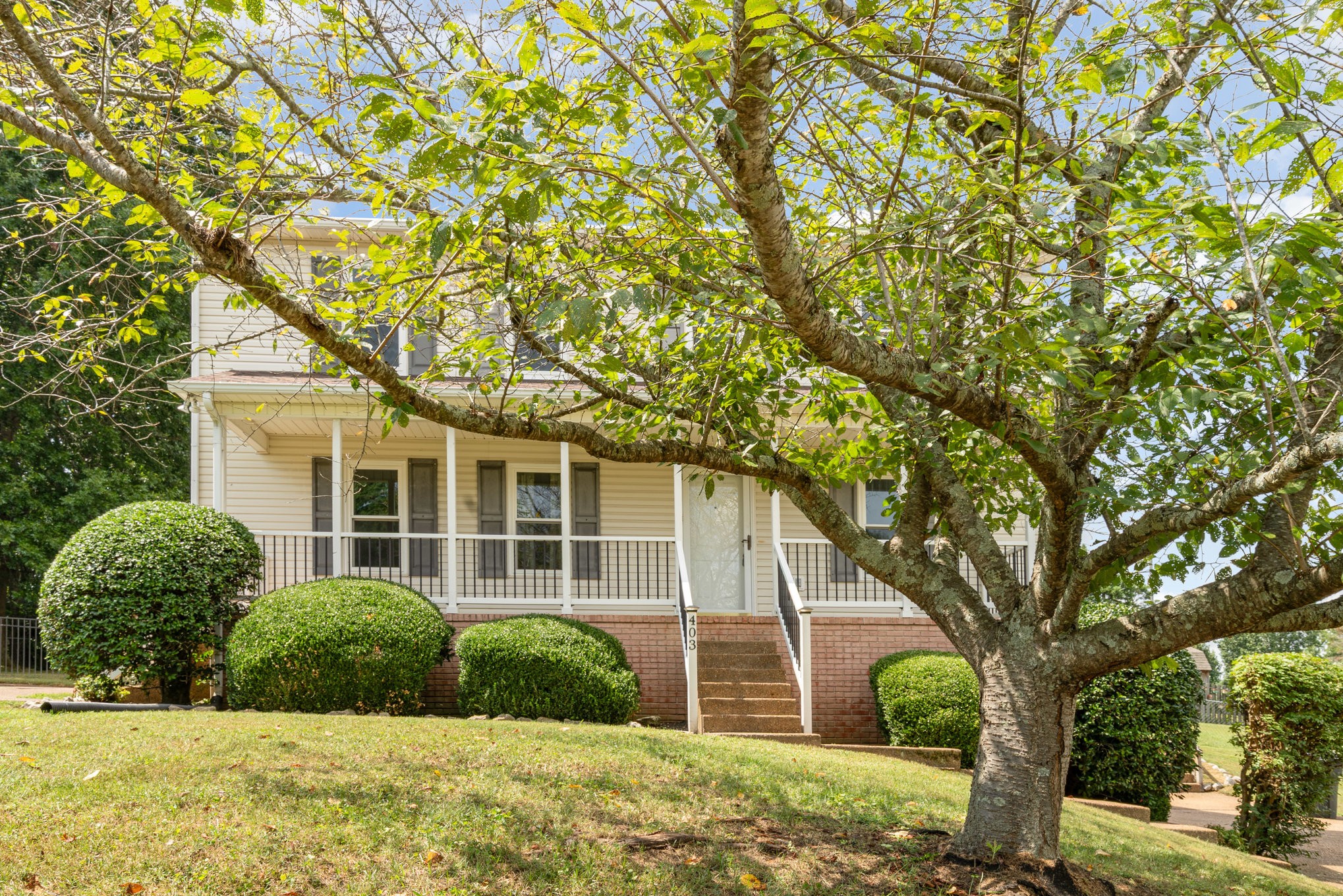 403 Forrest Dr