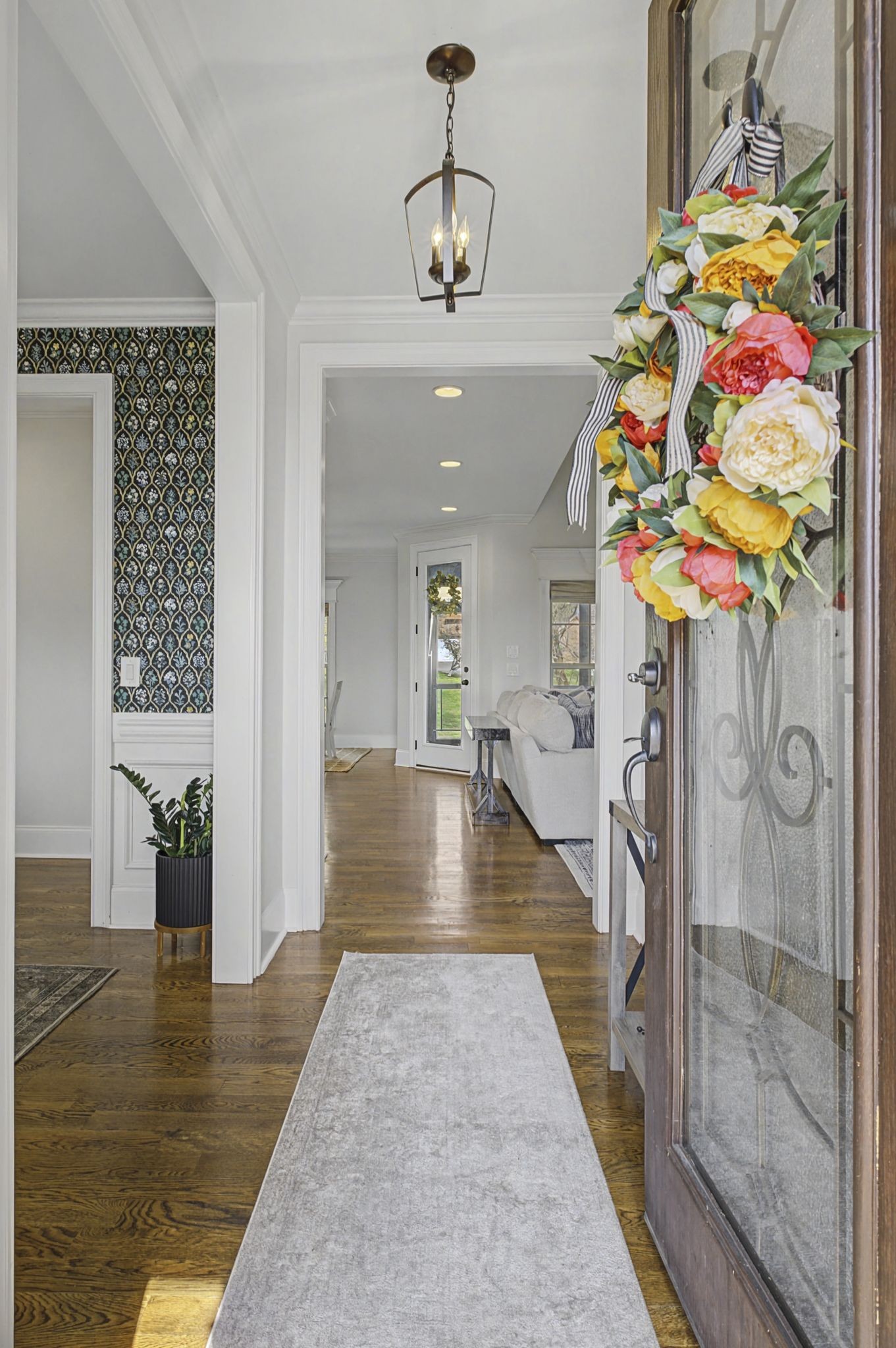 1100 Lake Highland Dr