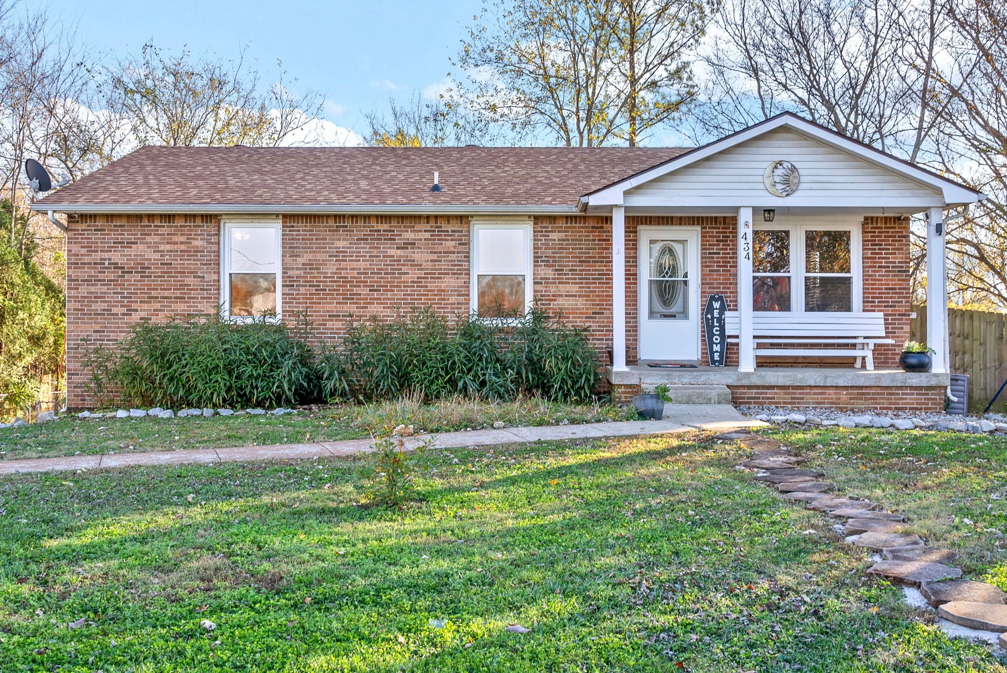 434 Bluff Dr