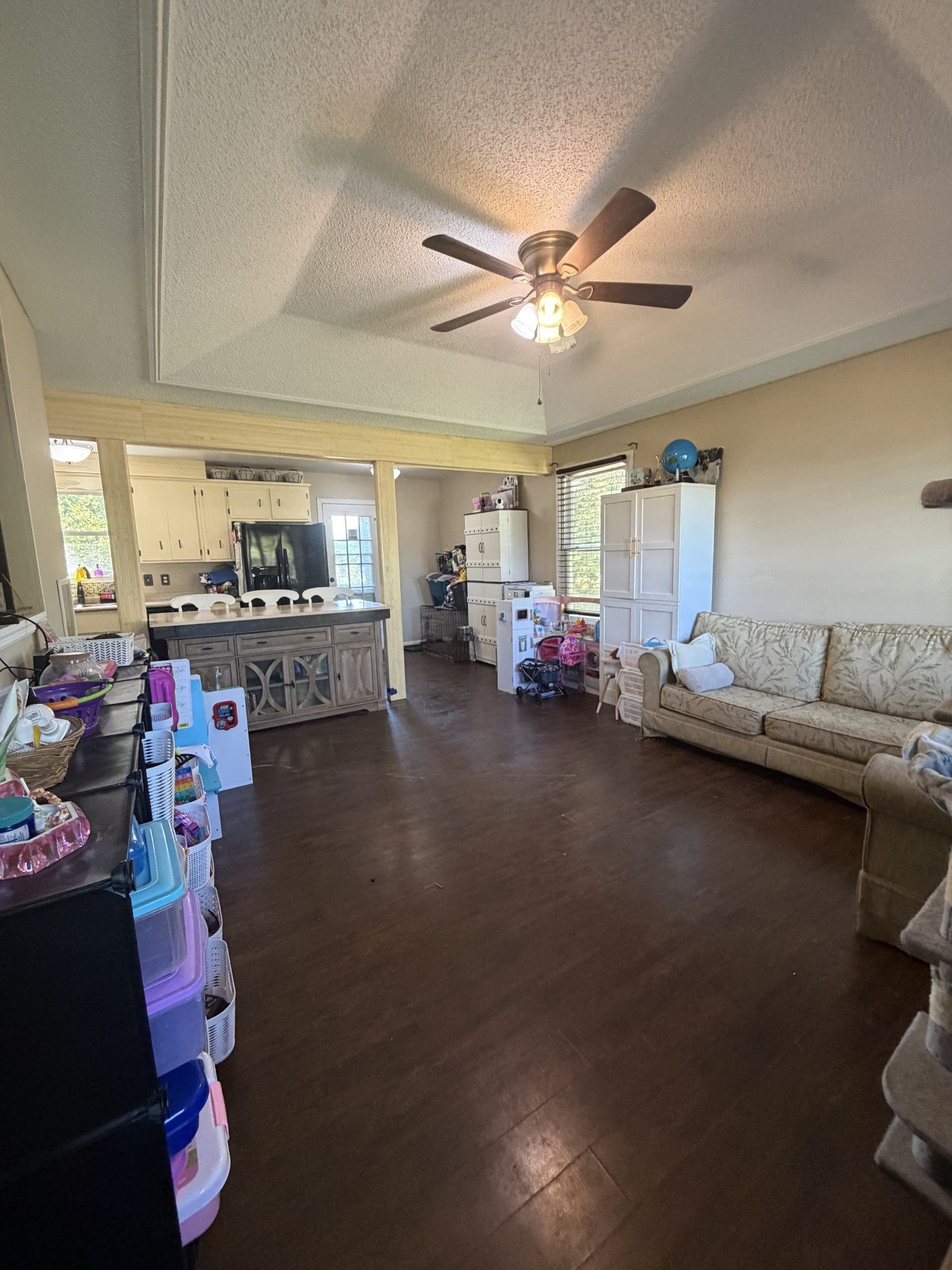 434 Bluff Dr